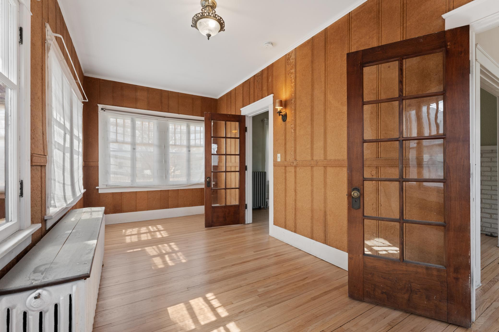 116 11th Avenue Nw Property Photo 4