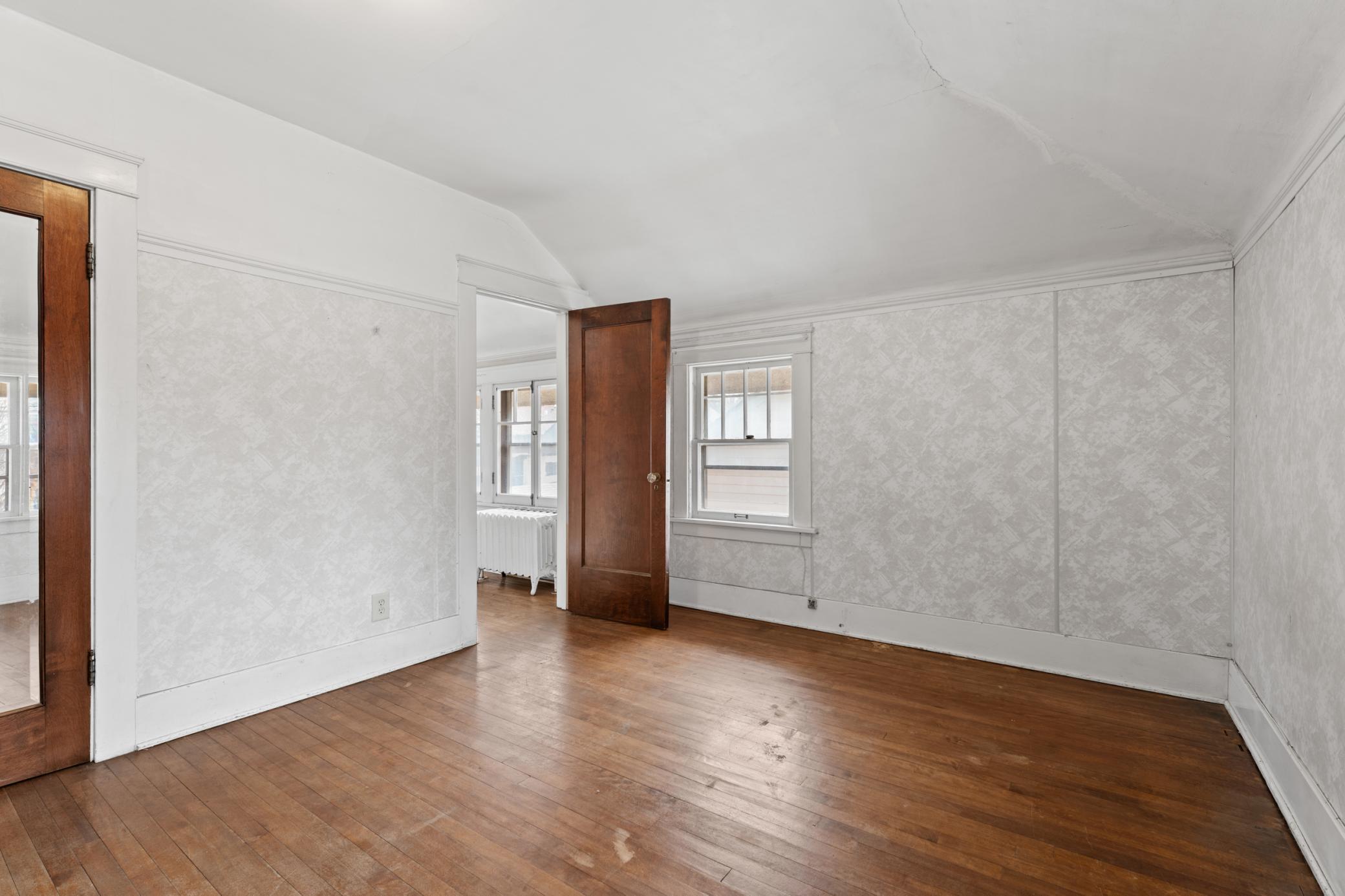 116 11th Avenue Nw Property Photo 22