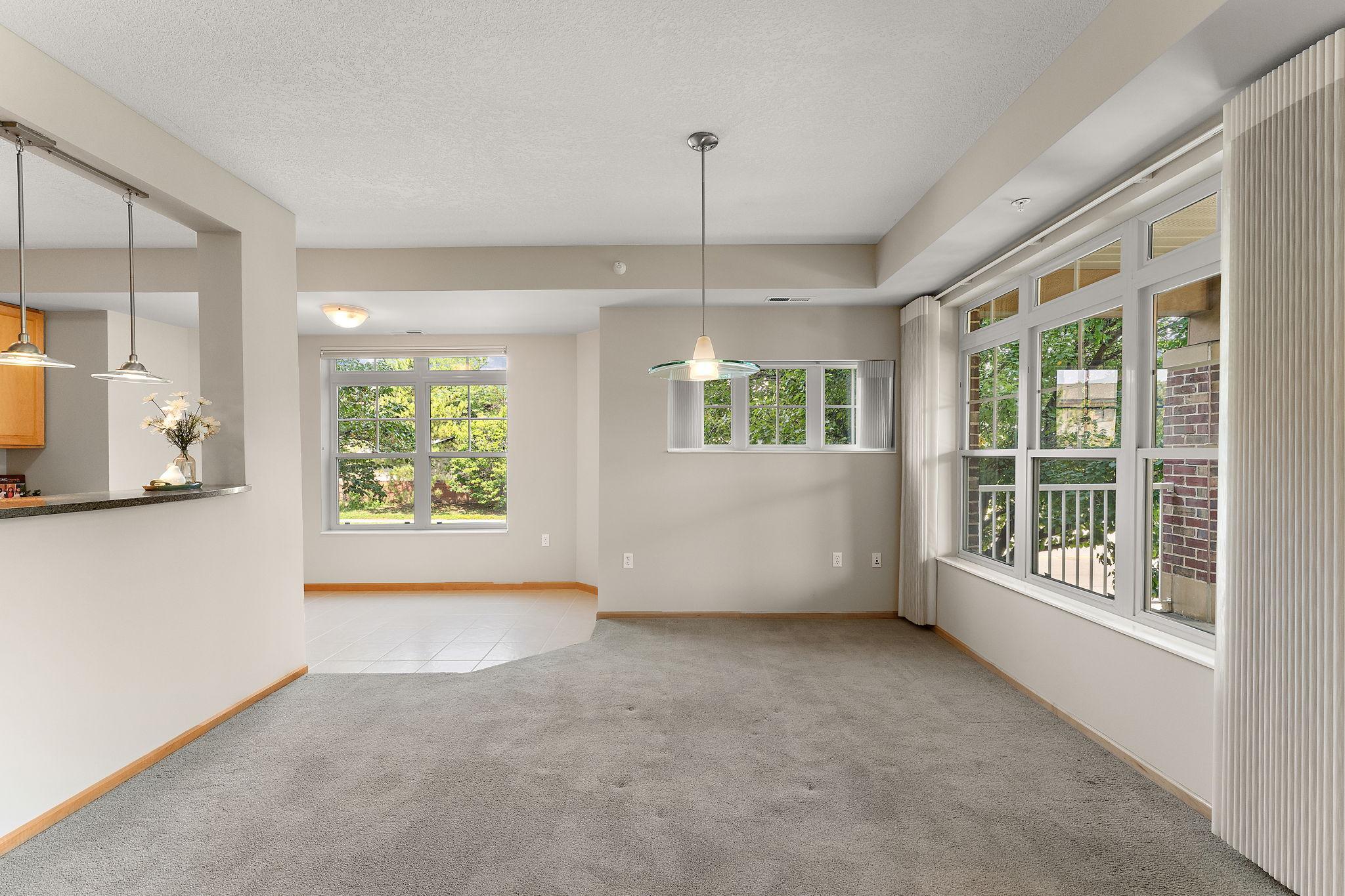 2407 39th Avenue Ne 113 Property Photo 7