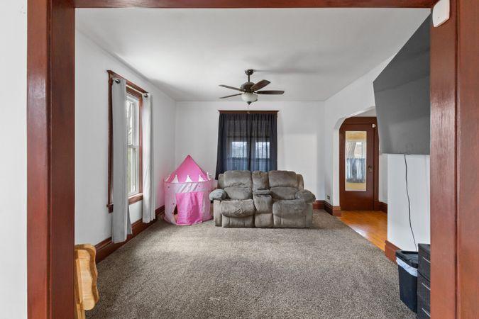 712 10th Avenue S Property Photo 16