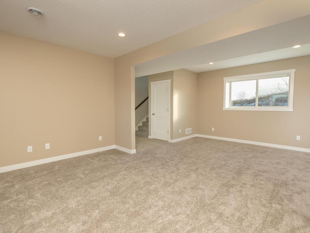 424 Amco Ln Property Photo 20