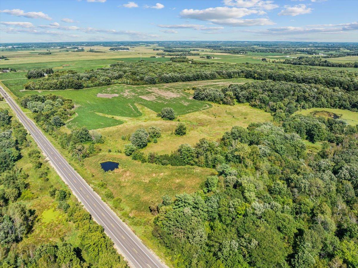 2389 Us Highway 63 Property Photo 3