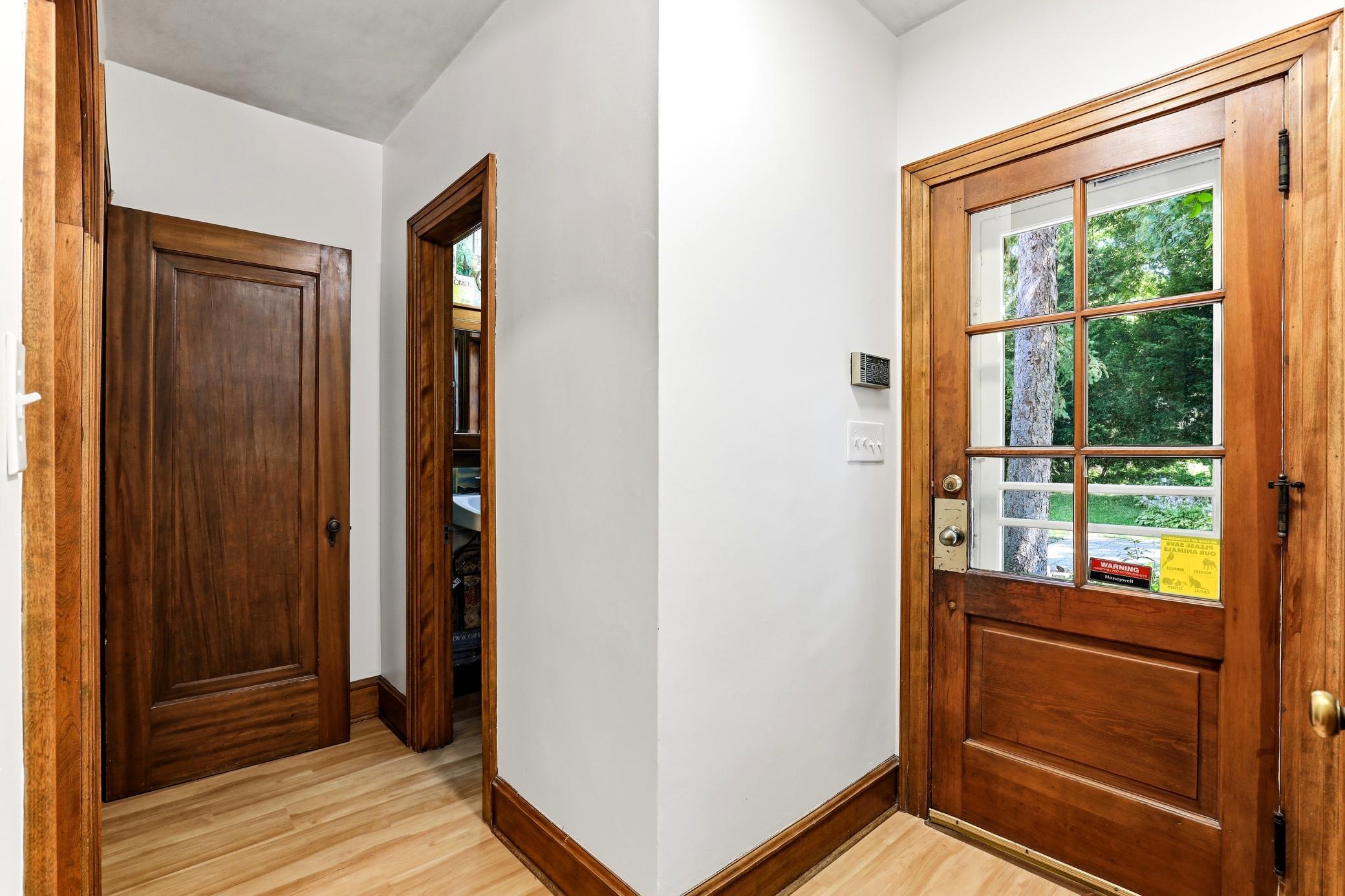 1615 E River Parkway Property Photo 15