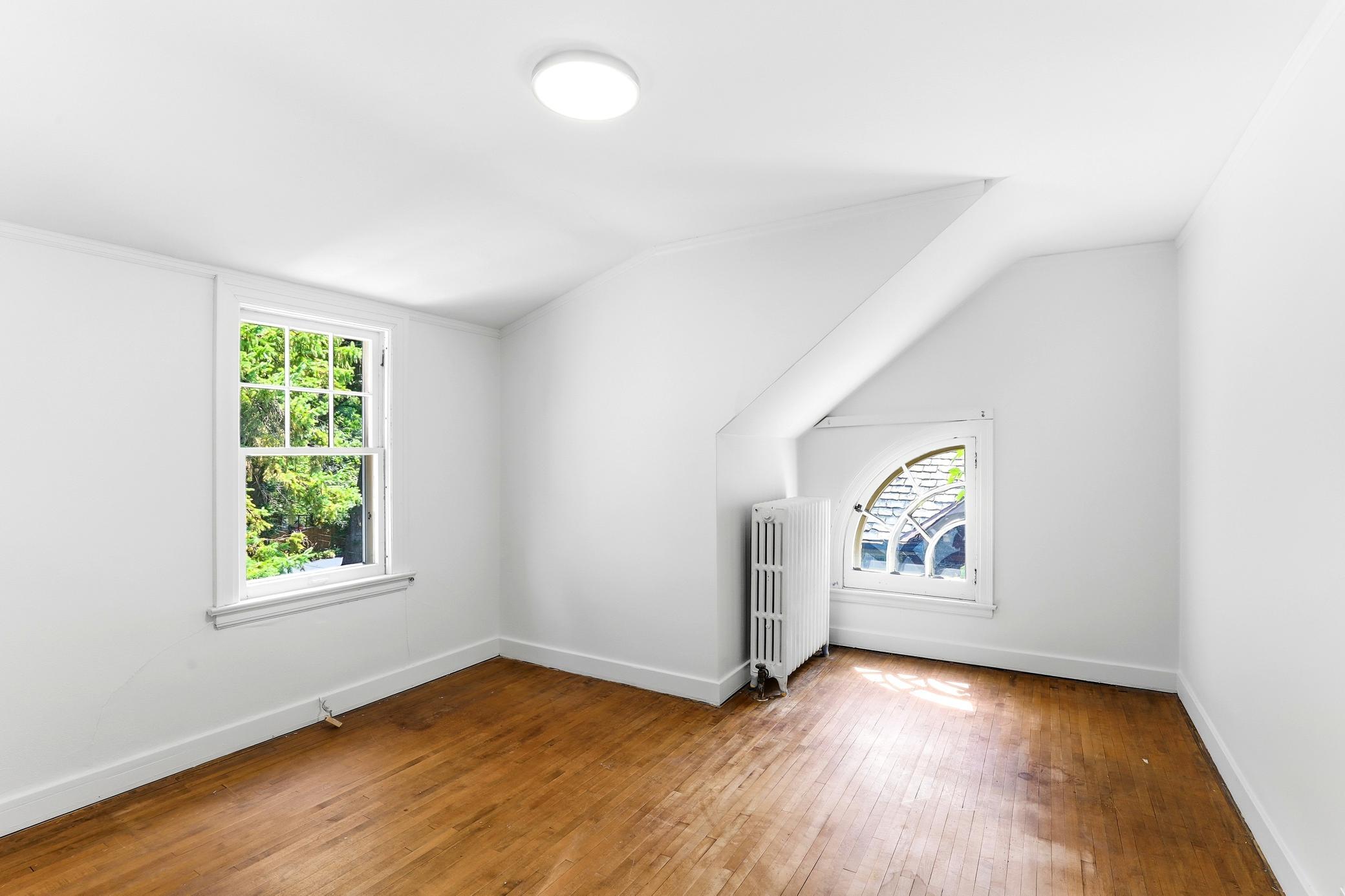1615 E River Parkway Property Photo 37