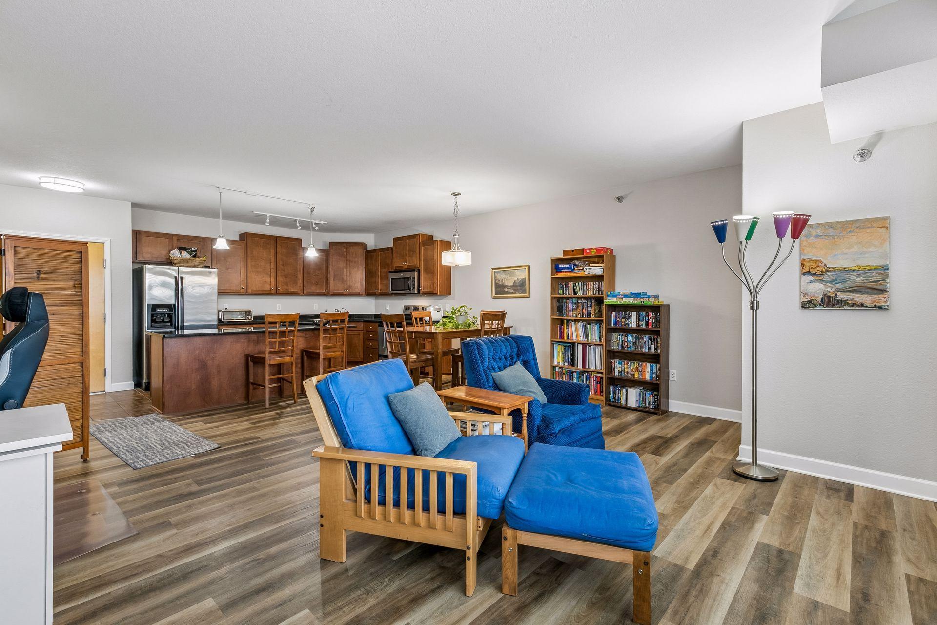 1155 Ford Road 407 Property Photo 5