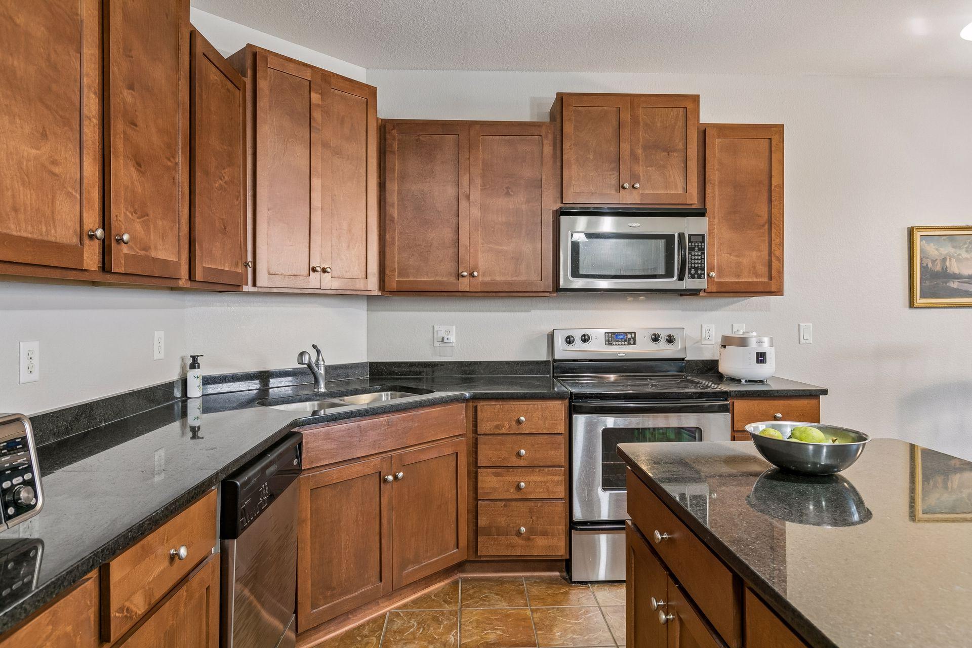 1155 Ford Road 407 Property Photo 8
