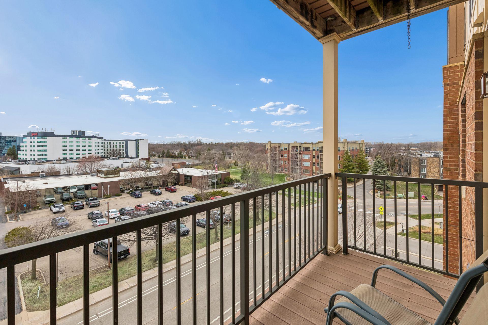 1155 Ford Road 407 Property Photo 17