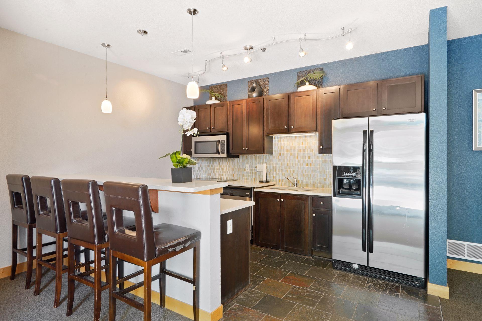 1155 Ford Road 407 Property Photo 23