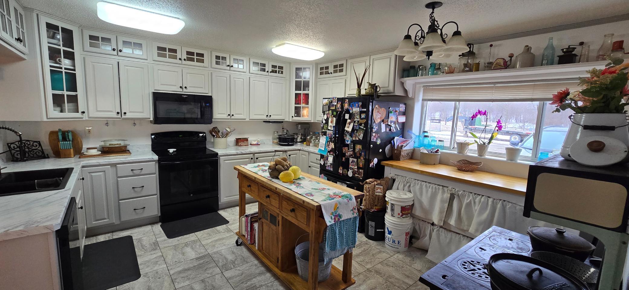 27301 315th Street Property Photo 5