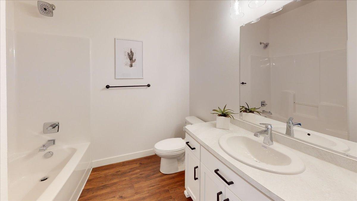 209 Woodcrest Drive Property Photo 33