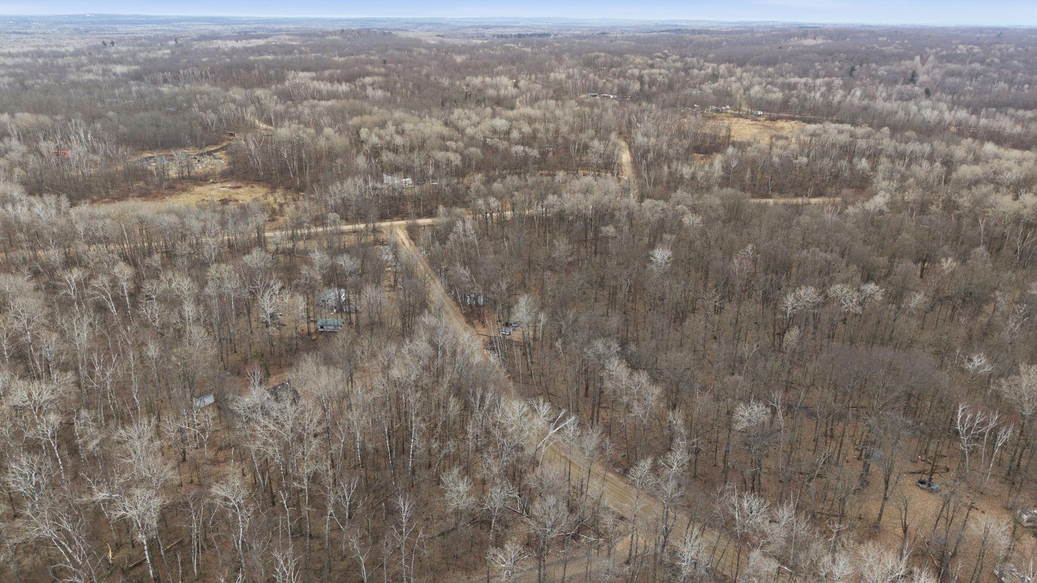 4853 Iroquois Loop Property Photo 6