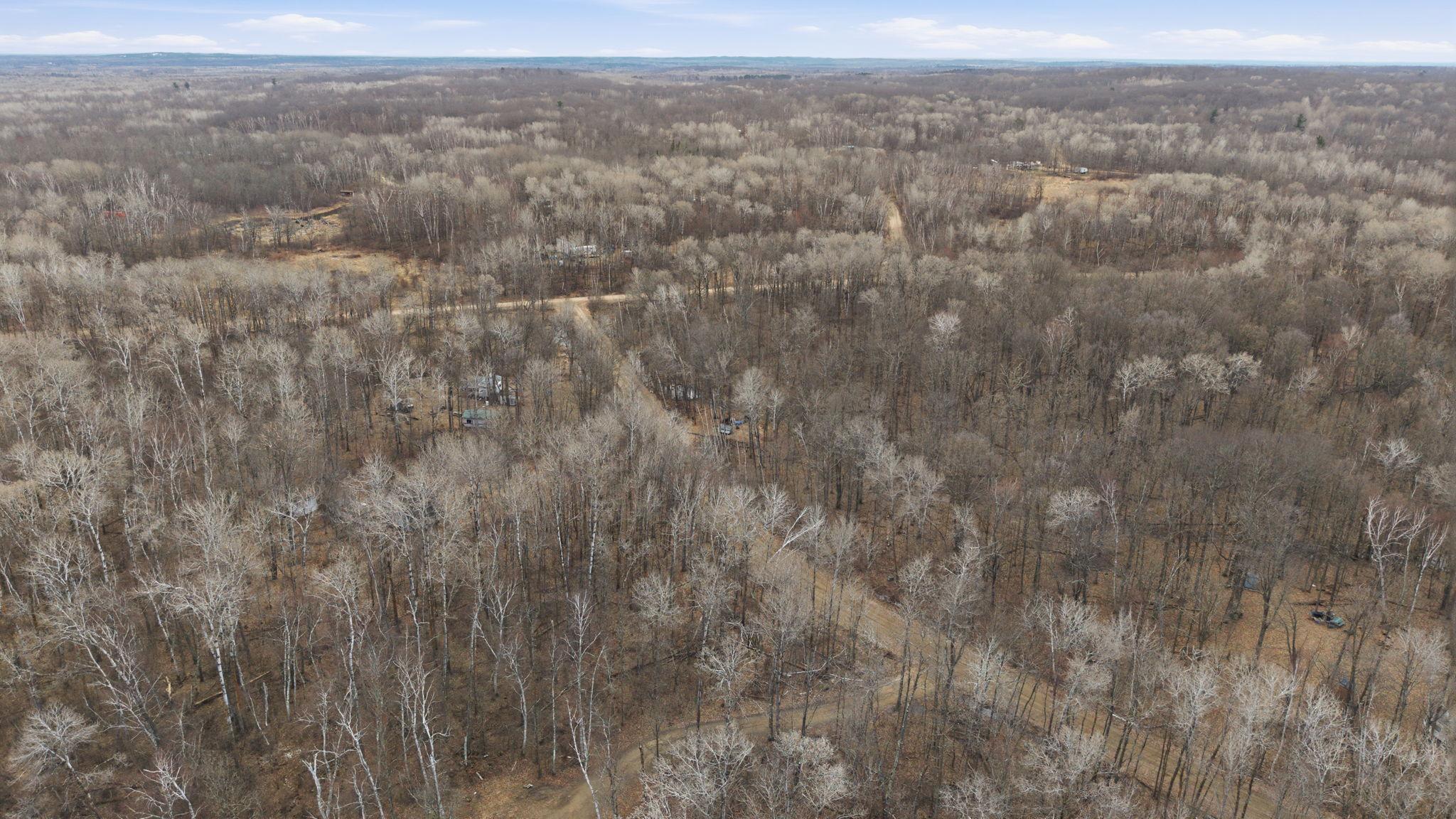 4853 Iroquois Loop Property Photo 7