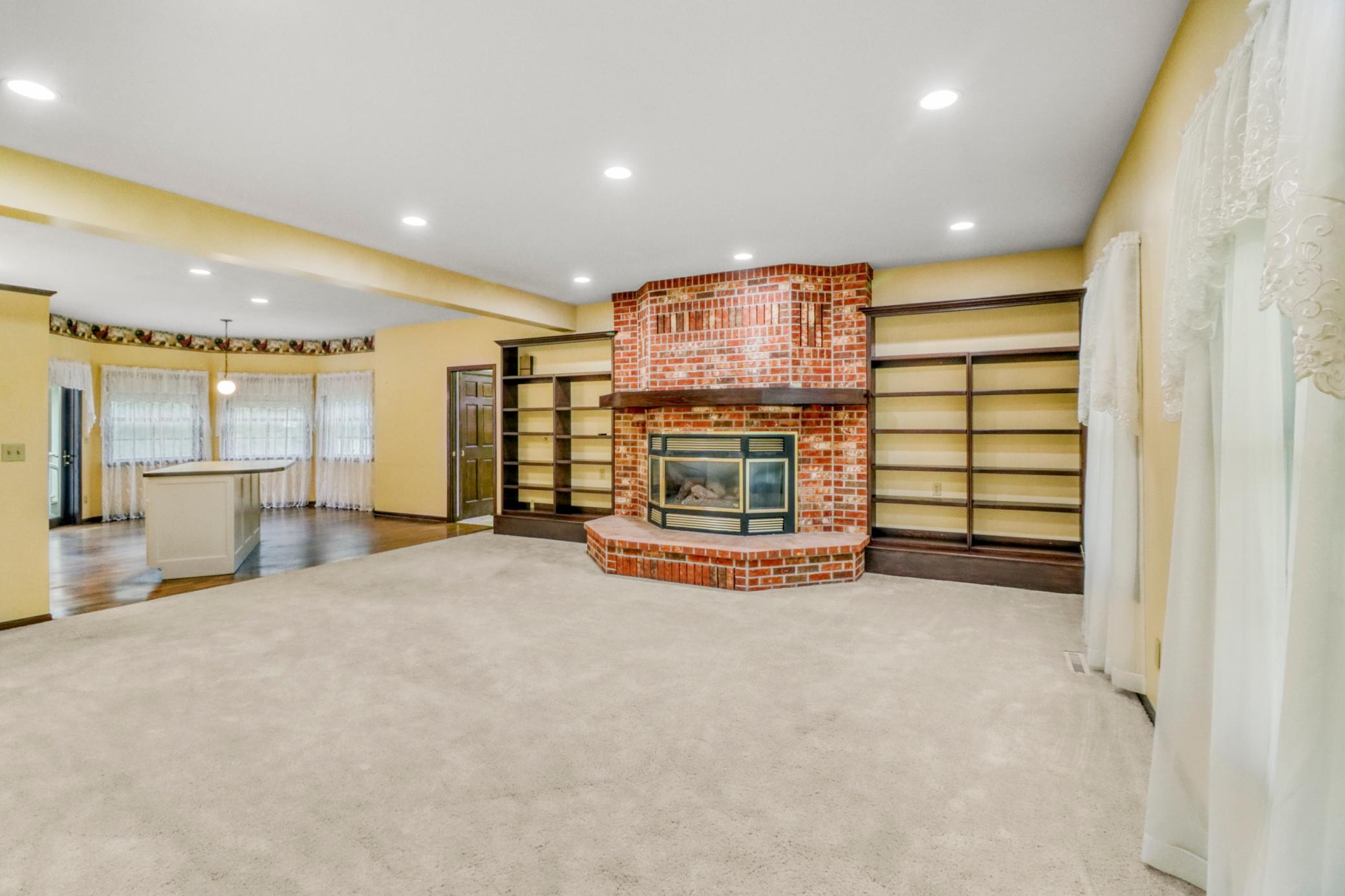 604 Pine Needle Drive Property Photo 12