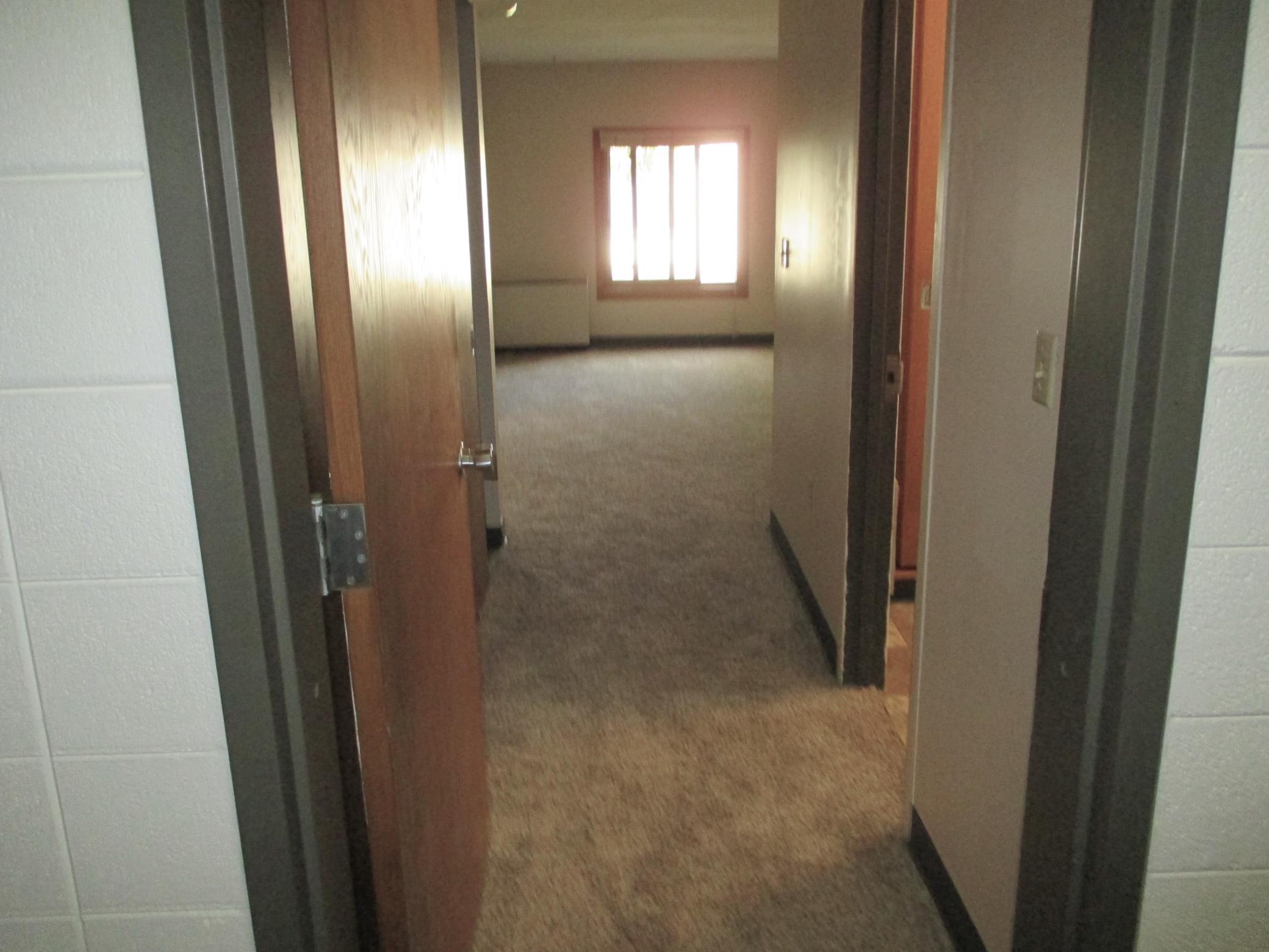 200 S 4th Street 21 Property Photo 5