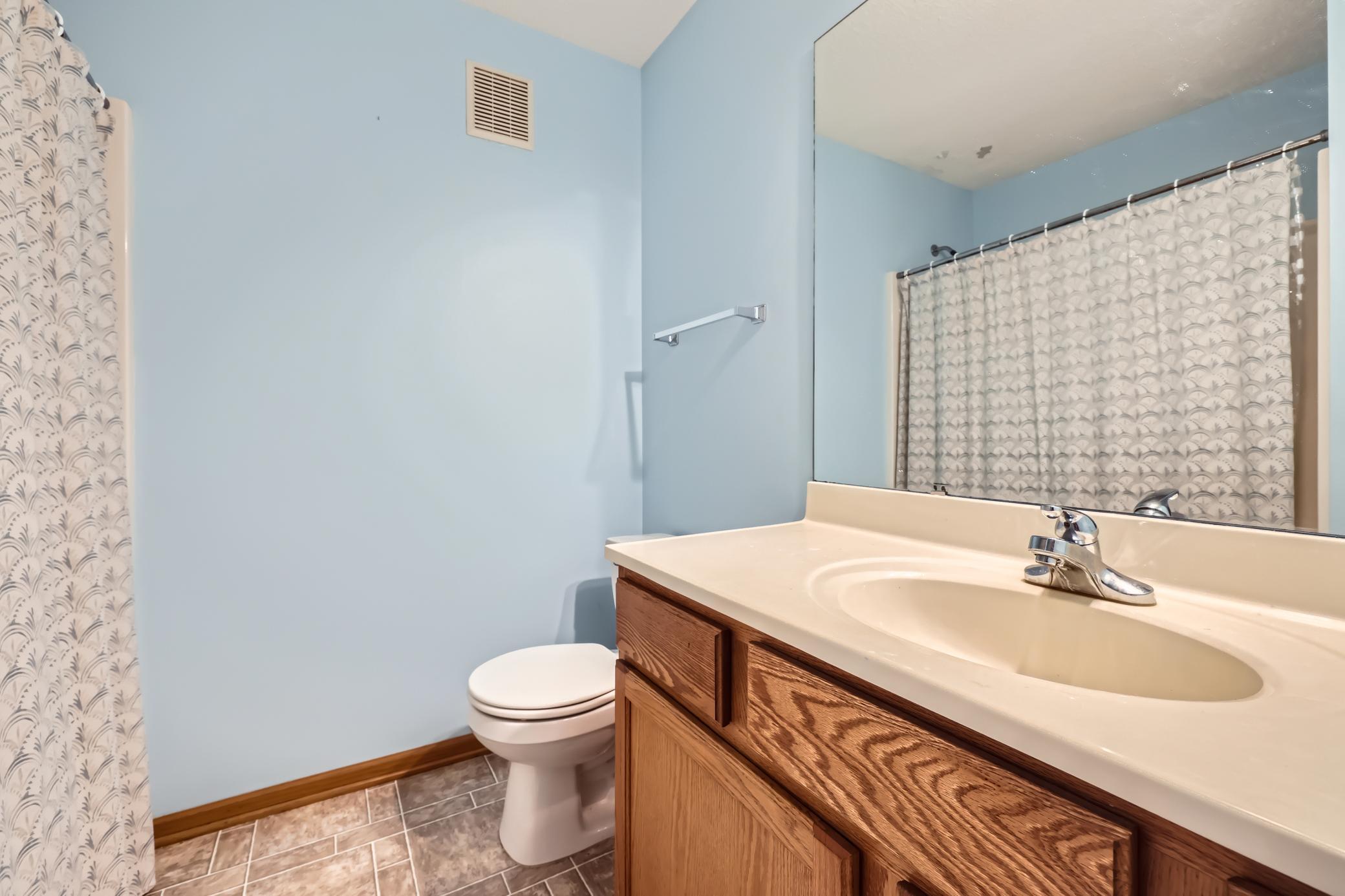 915 Harmony Path Property Photo 13