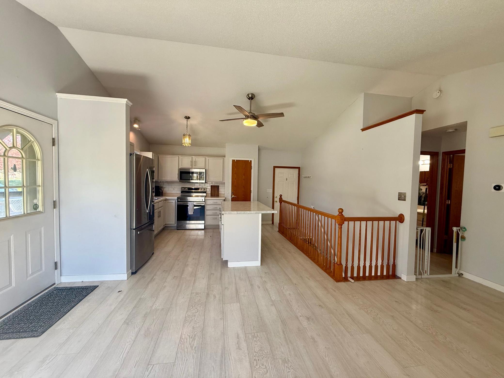 3818 Strathmore Lane Se Property Photo 10