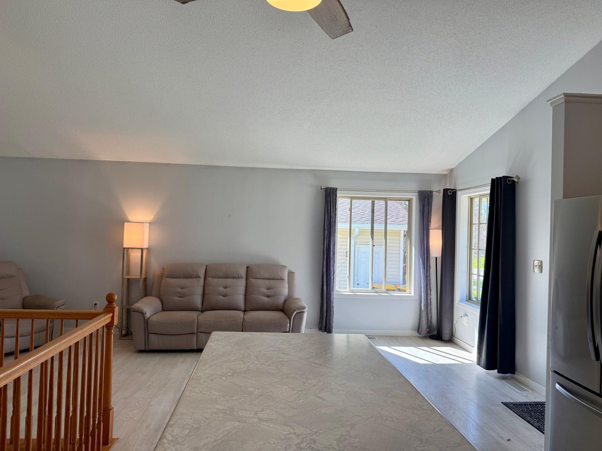 3818 Strathmore Lane Se Property Photo 16