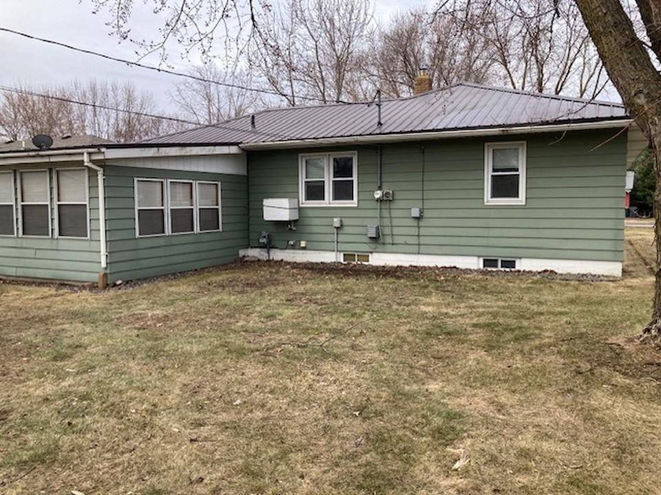 633 Stearns Avenue Property Photo 3