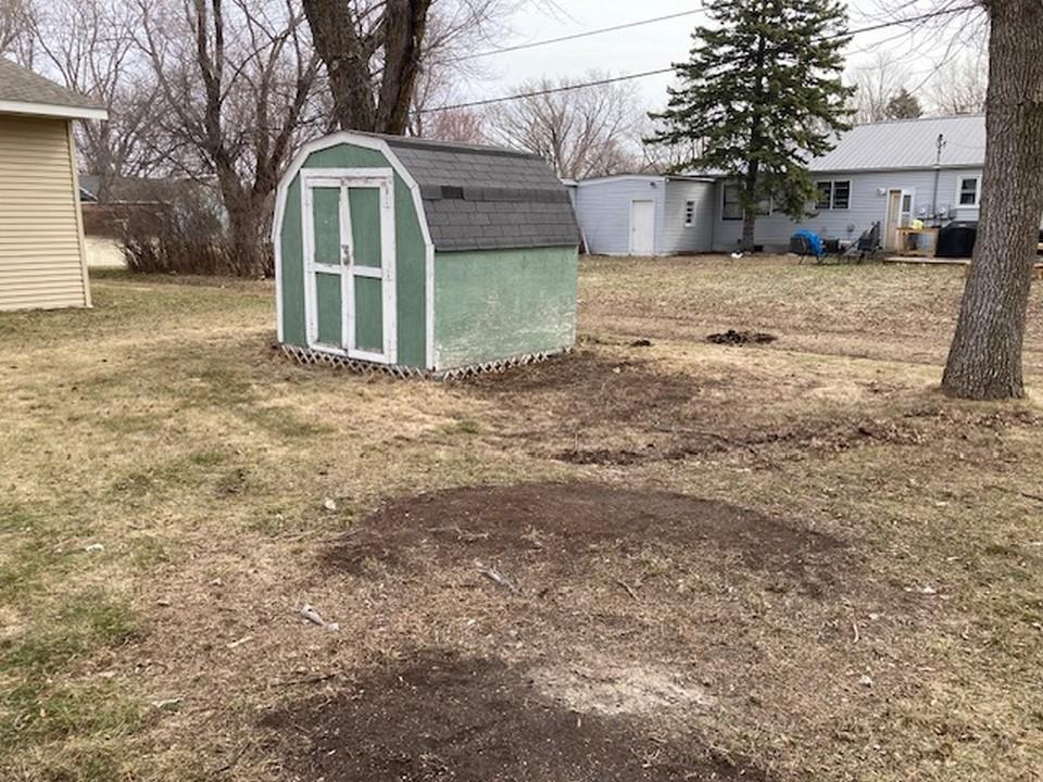 633 Stearns Avenue Property Photo 4