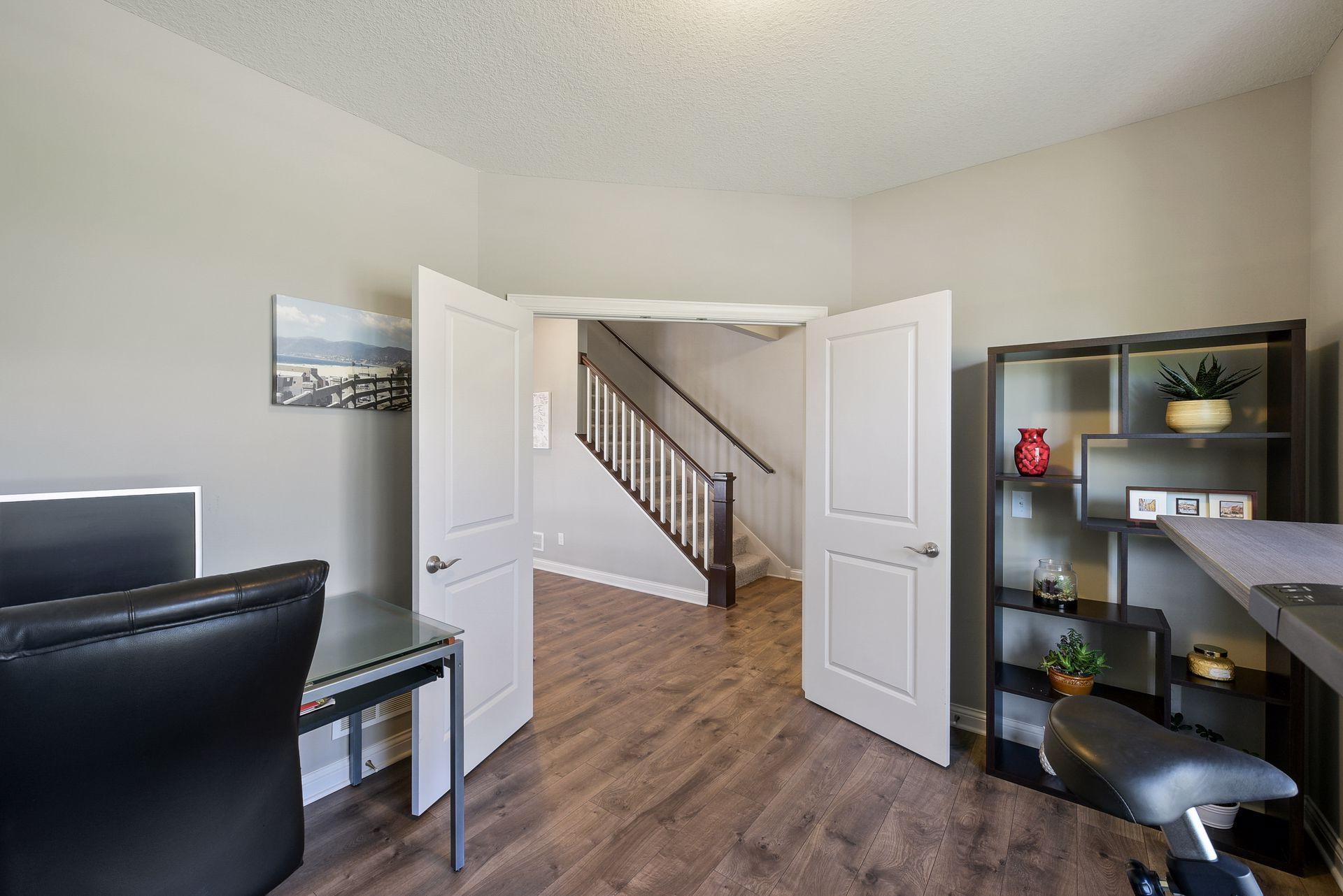 5596 Orchard Cove Property Photo 6