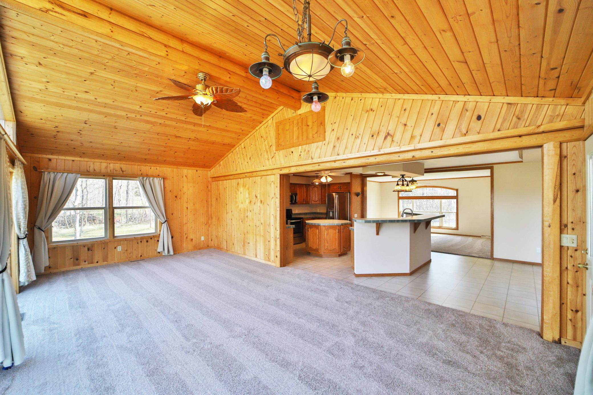 18352 Johnson Road Property Photo 14