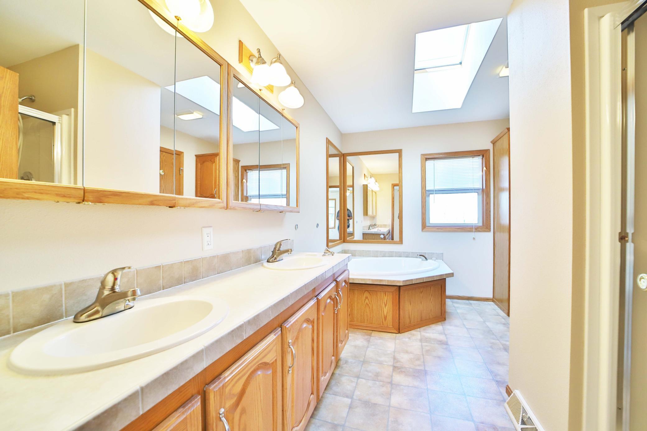 18352 Johnson Road Property Photo 25