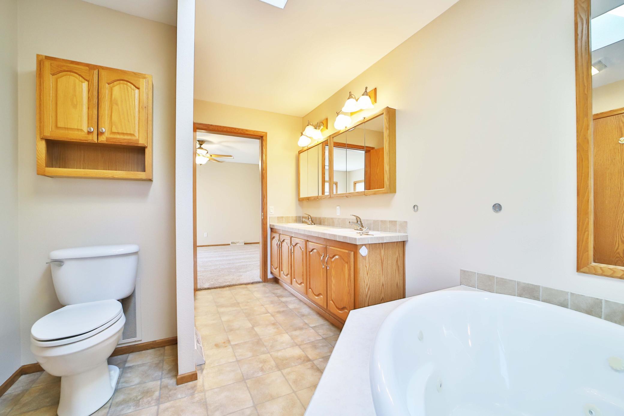 18352 Johnson Road Property Photo 26