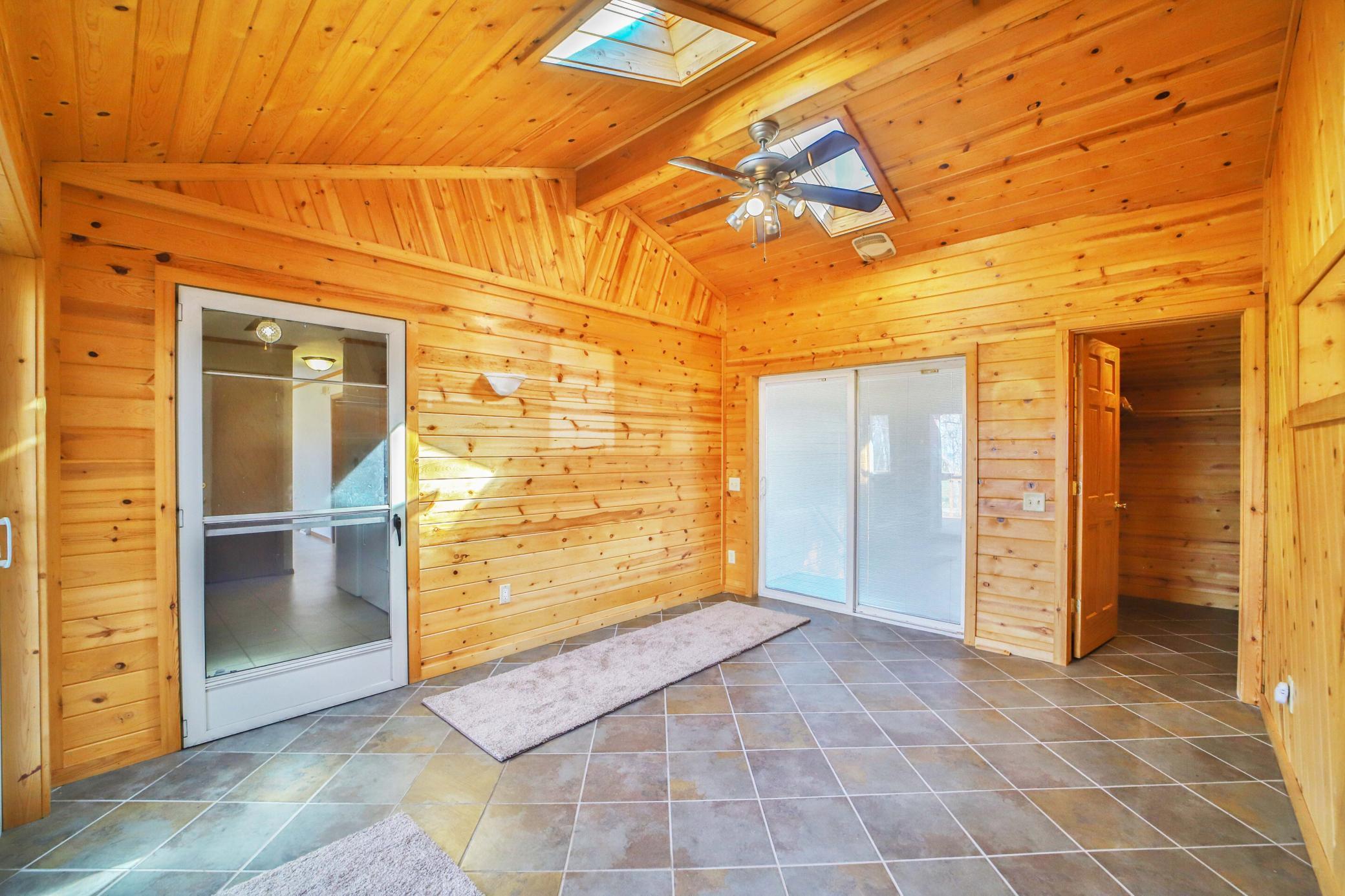 18352 Johnson Road Property Photo 38