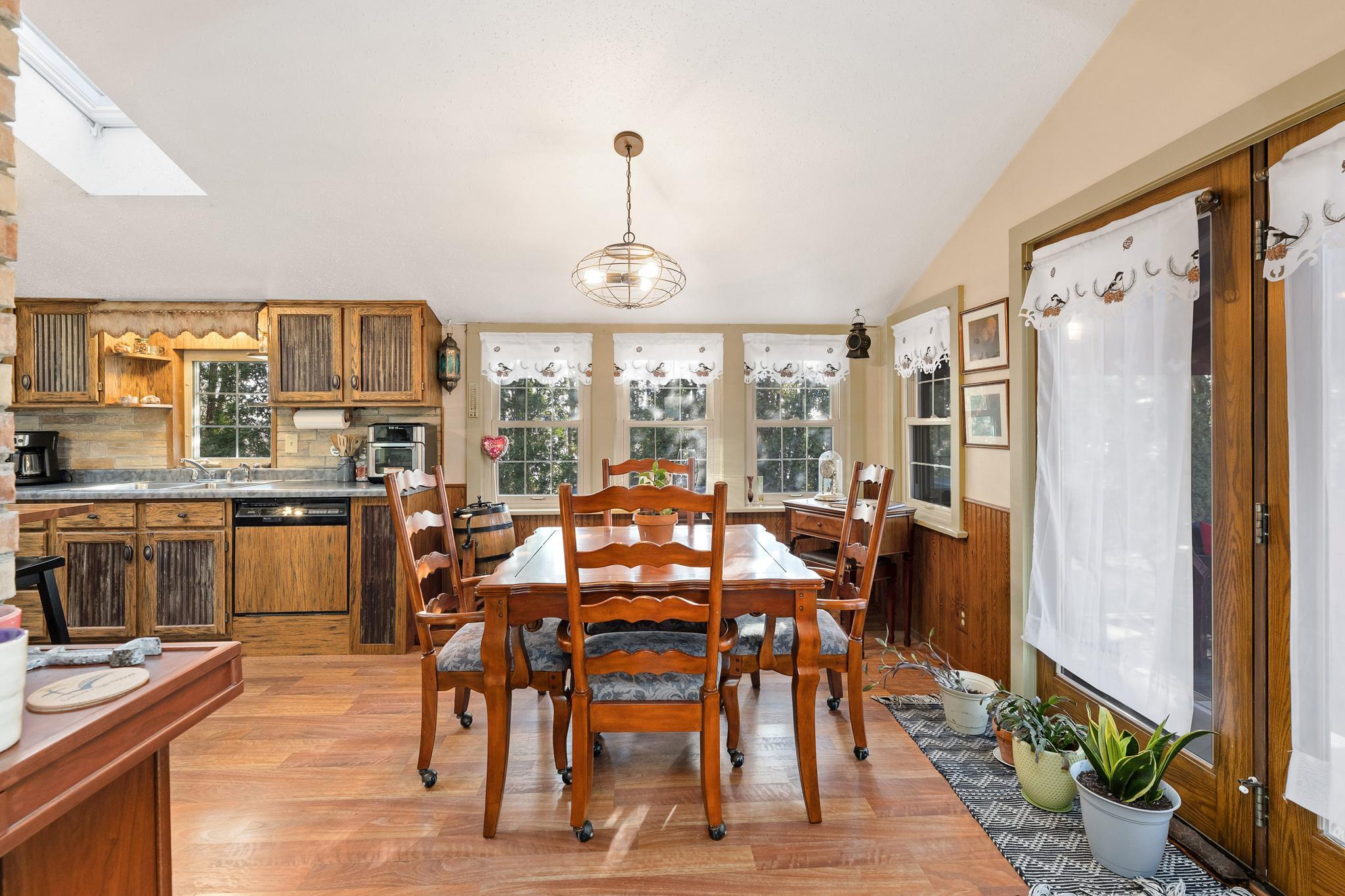 46652 Riverview Drive Property Photo 8