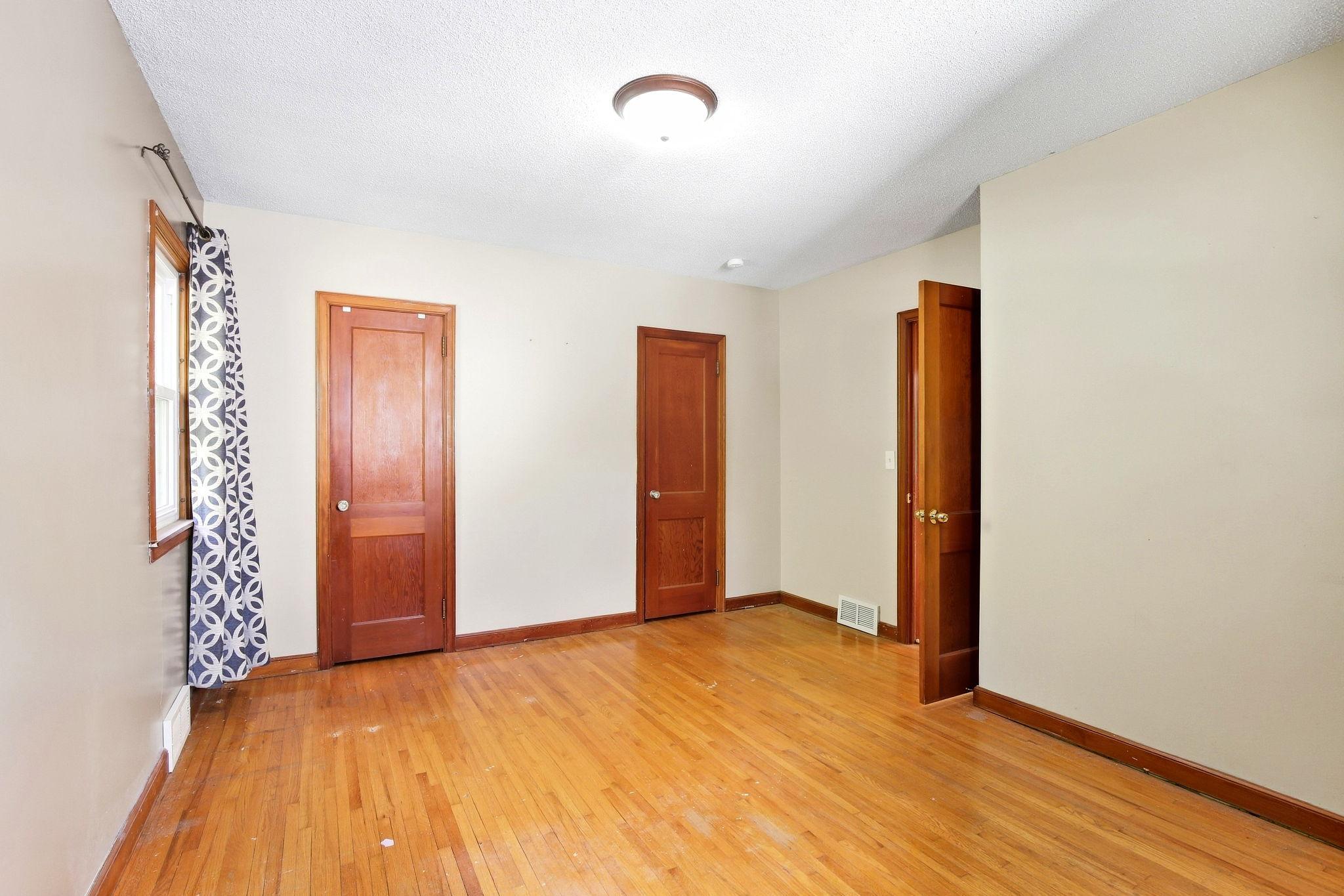 228 5th Avenue Ne Property Photo 14