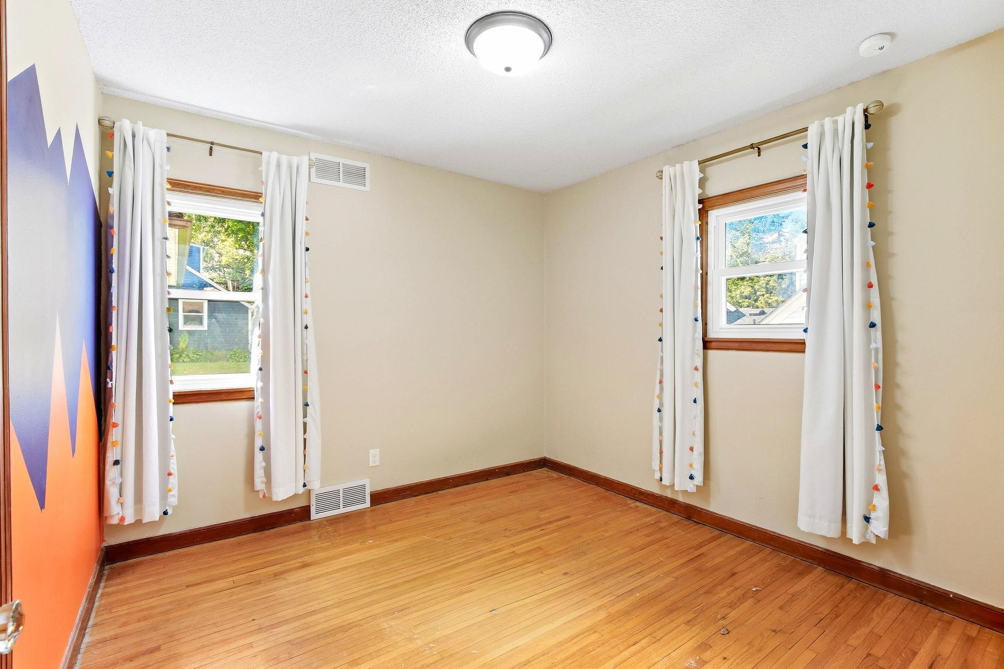228 5th Avenue Ne Property Photo 15
