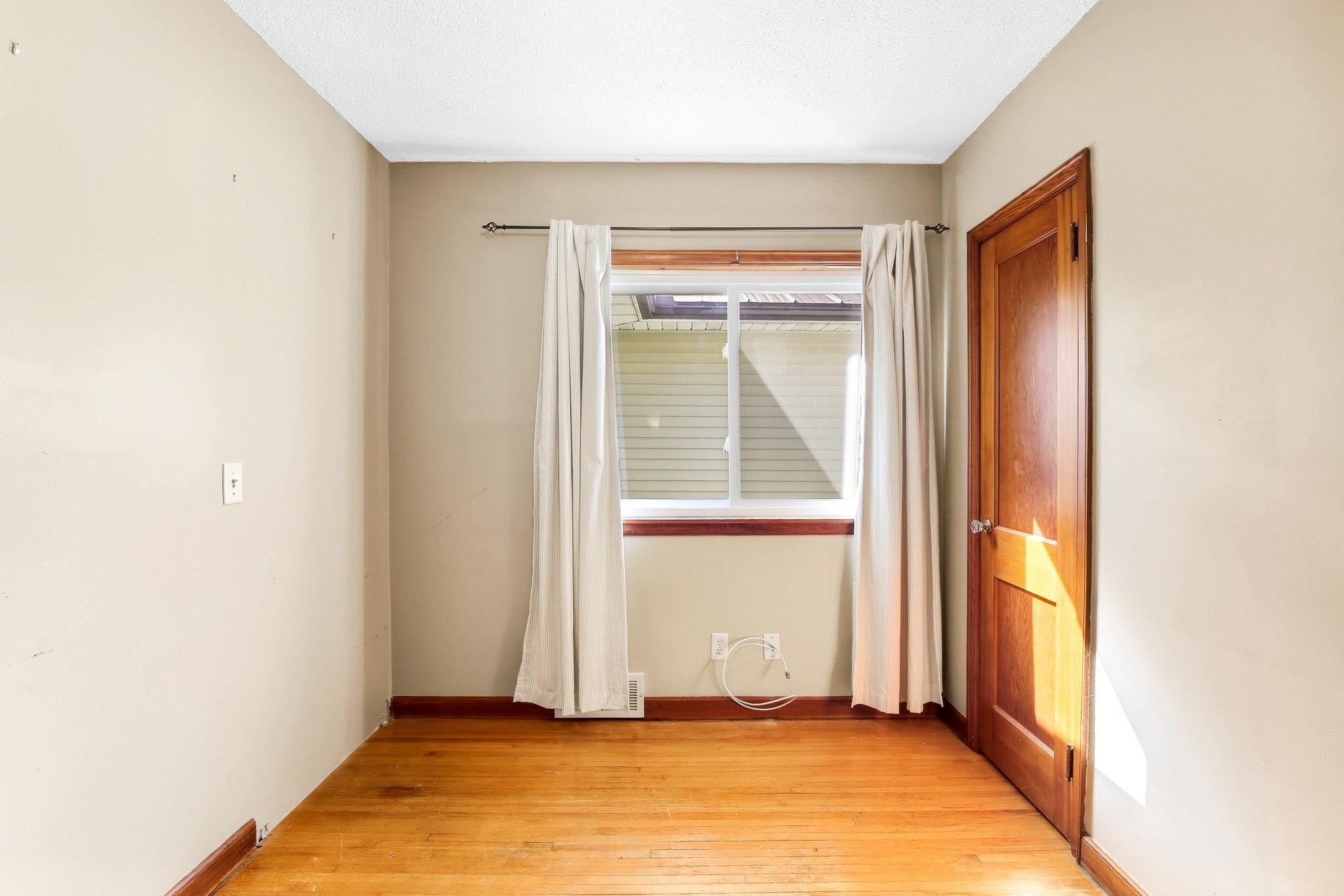 228 5th Avenue Ne Property Photo 17