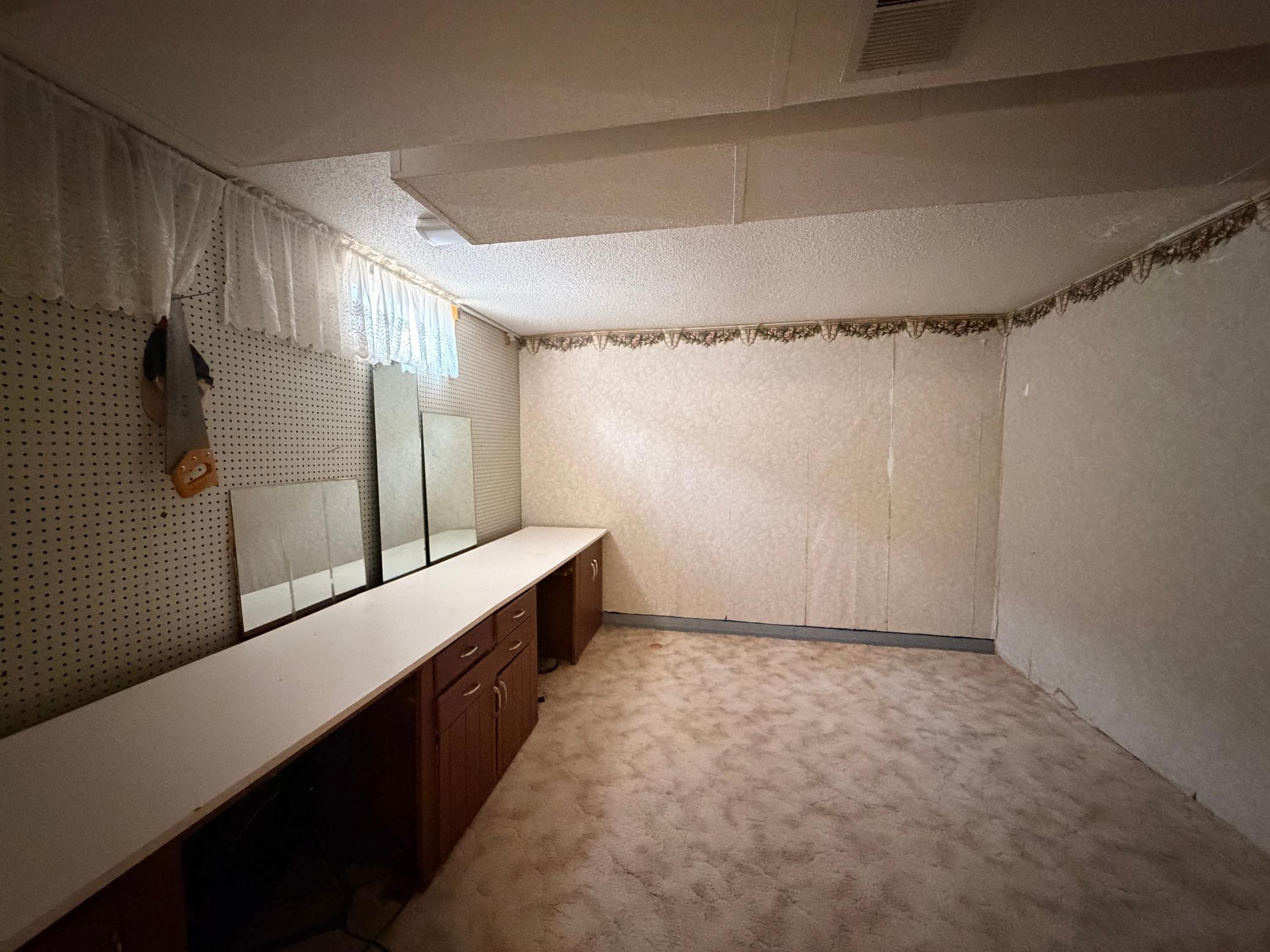 1306 Marie Avenue Property Photo 17