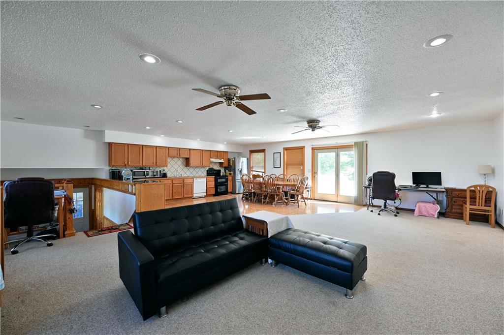 111 Reinhart Drive Property Photo 9