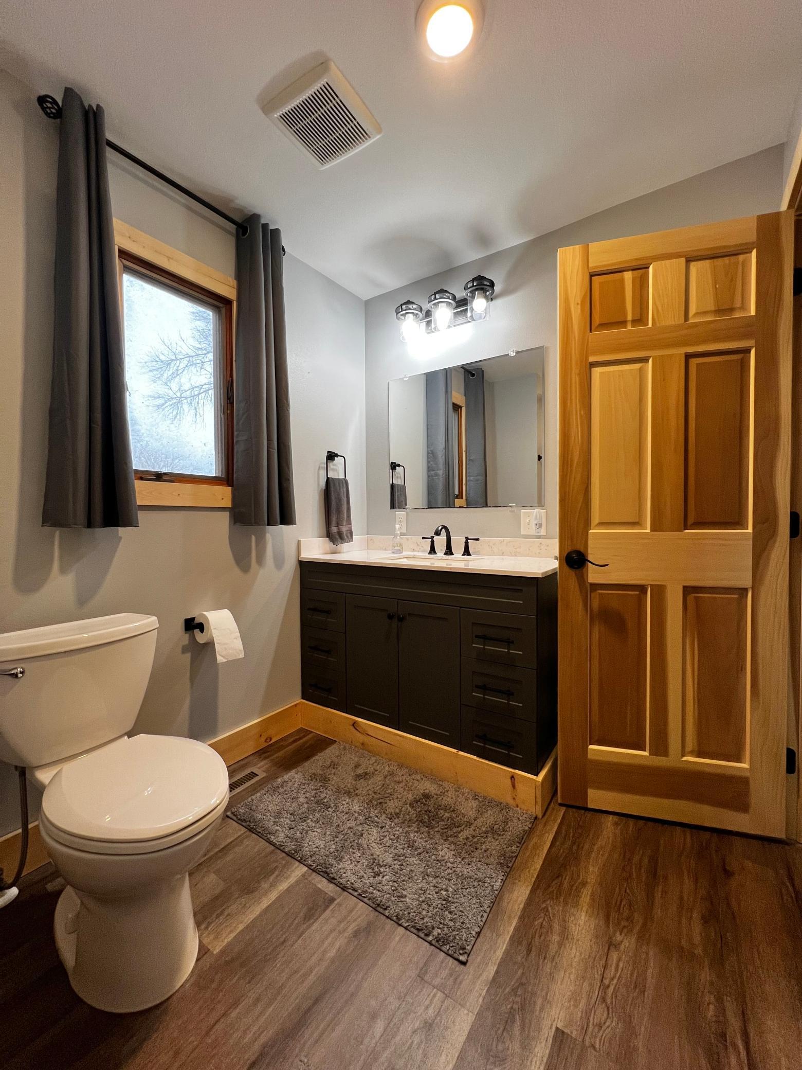 442 4th Street Property Photo 11