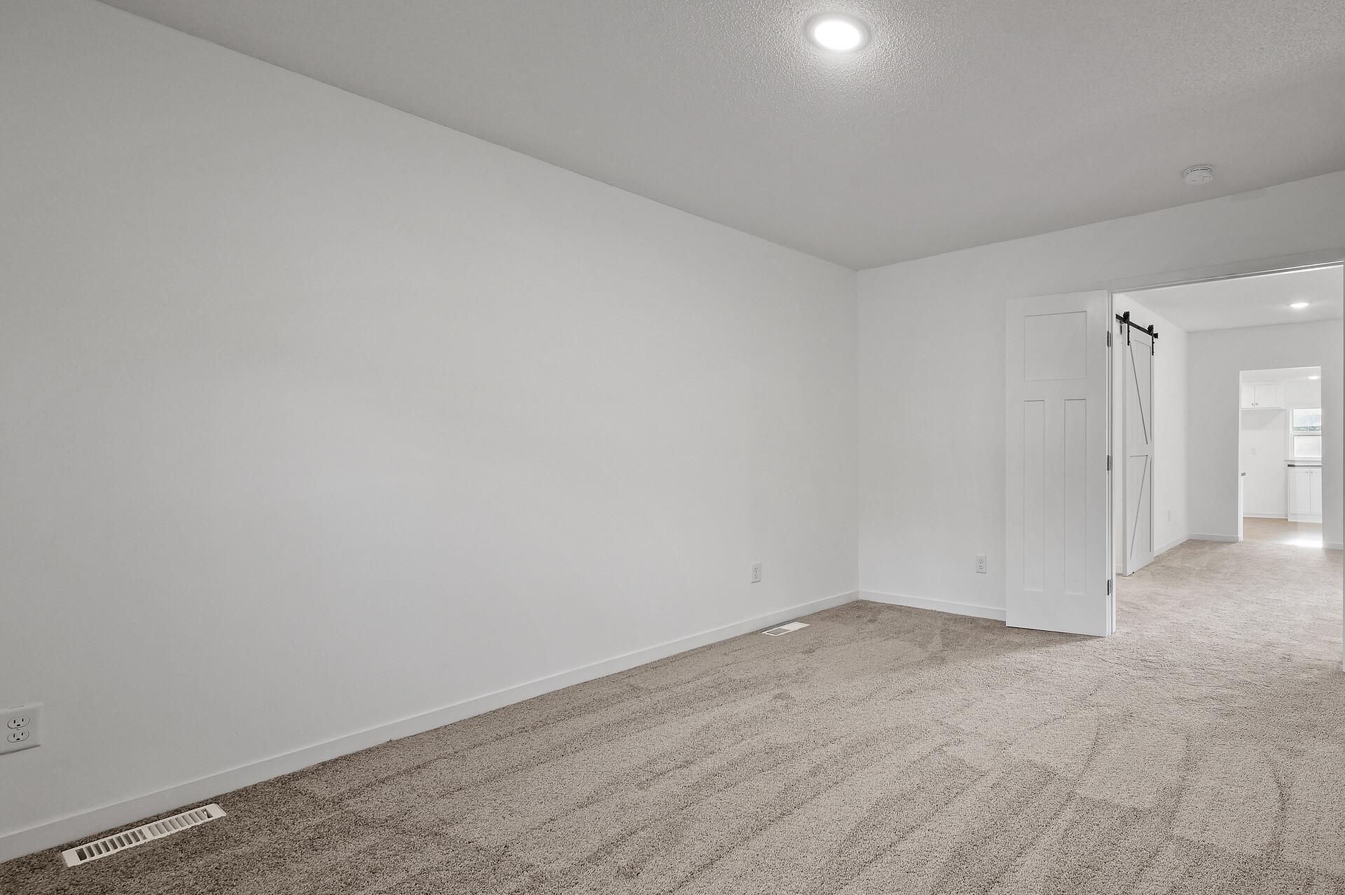 3606 Bryant Avenue N Property Photo 6
