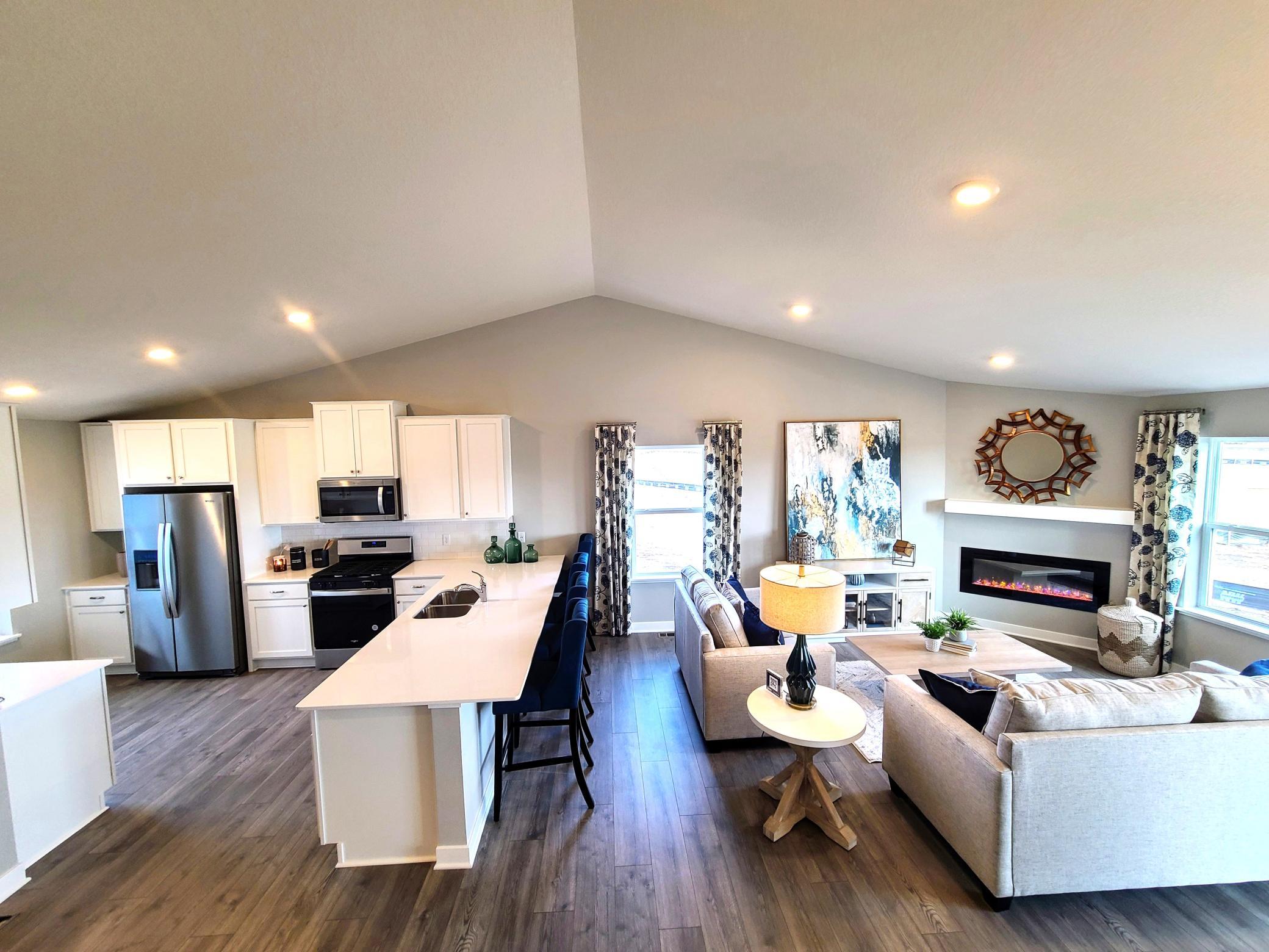 7375 Imperial Way Property Photo 17