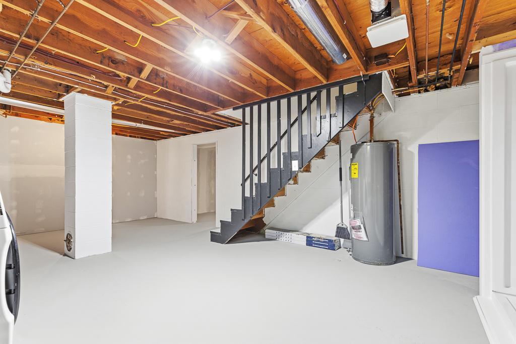 30 3rd Avenue W Property Photo 32
