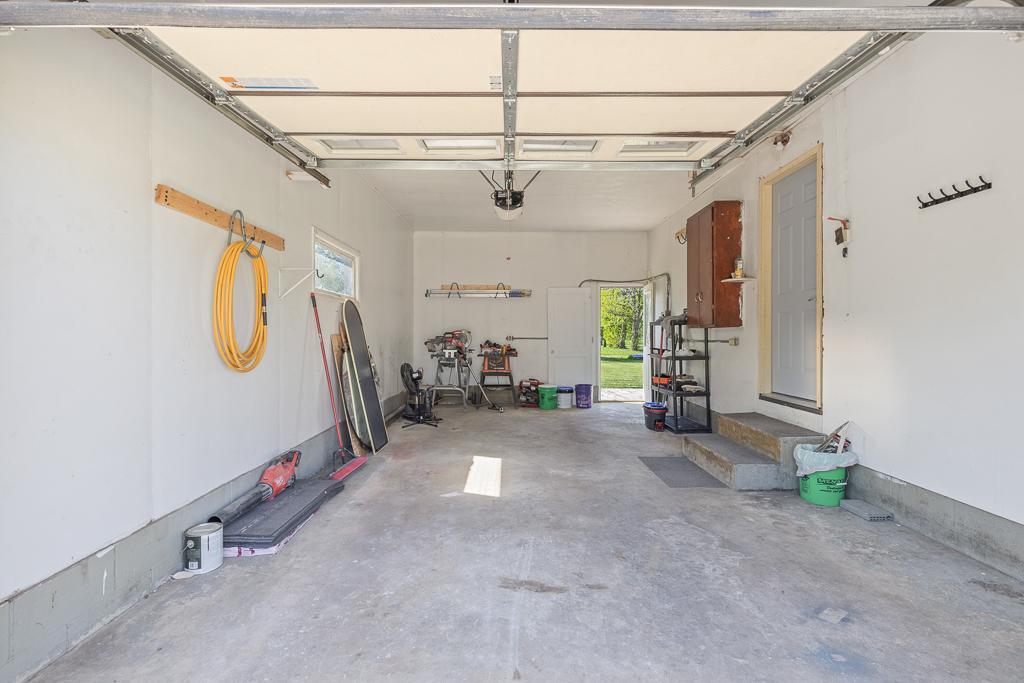 30 3rd Avenue W Property Photo 42