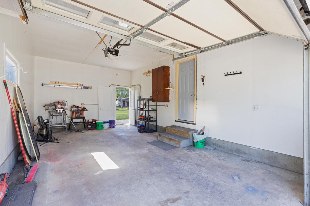 30 3rd Avenue W Property Photo 43