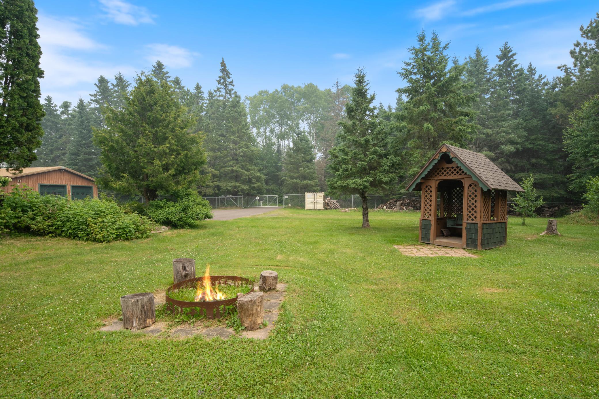 3521 Fire Trail Property Photo 7