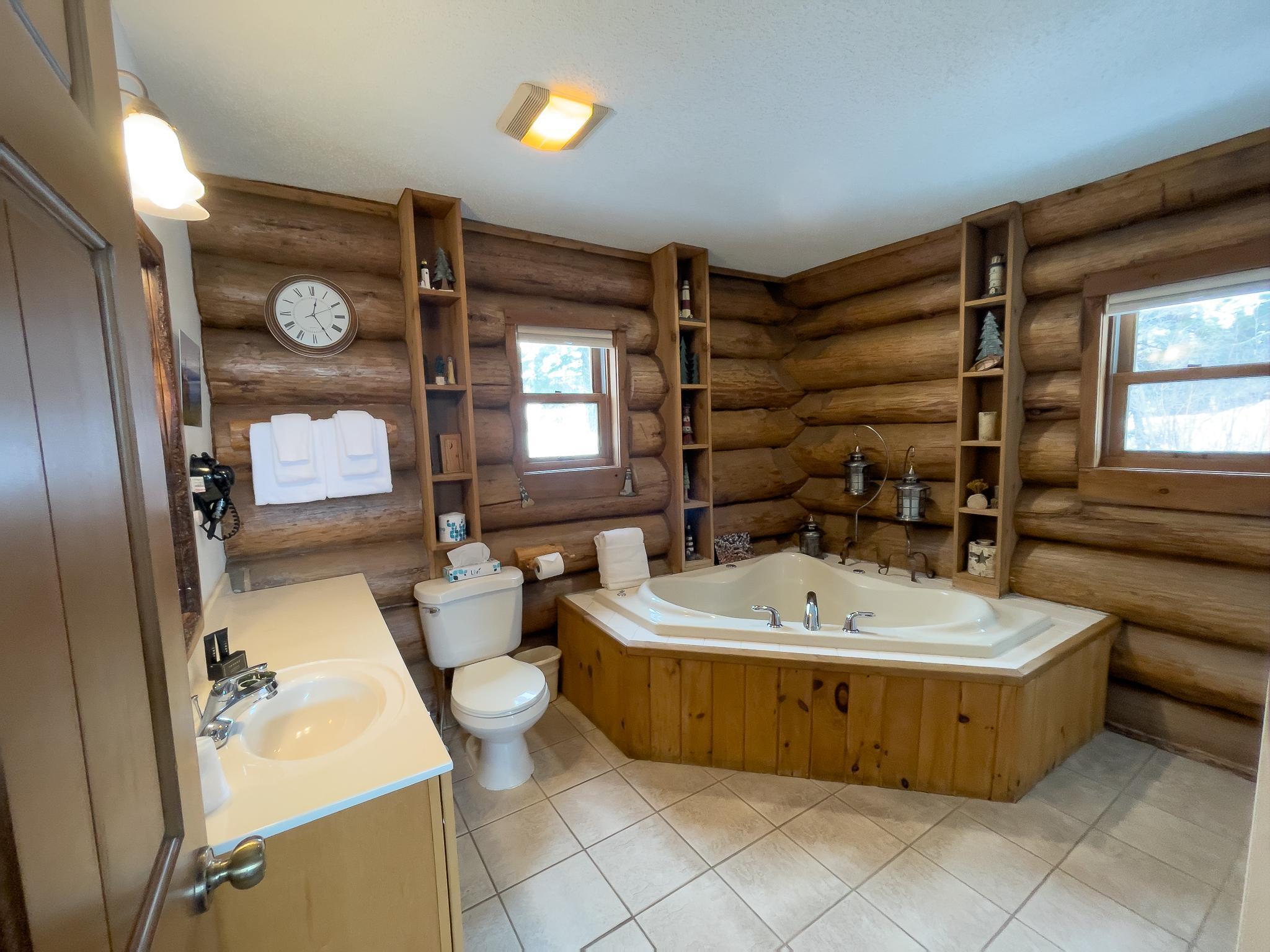 2826 Highway 61 502 Property Photo 22