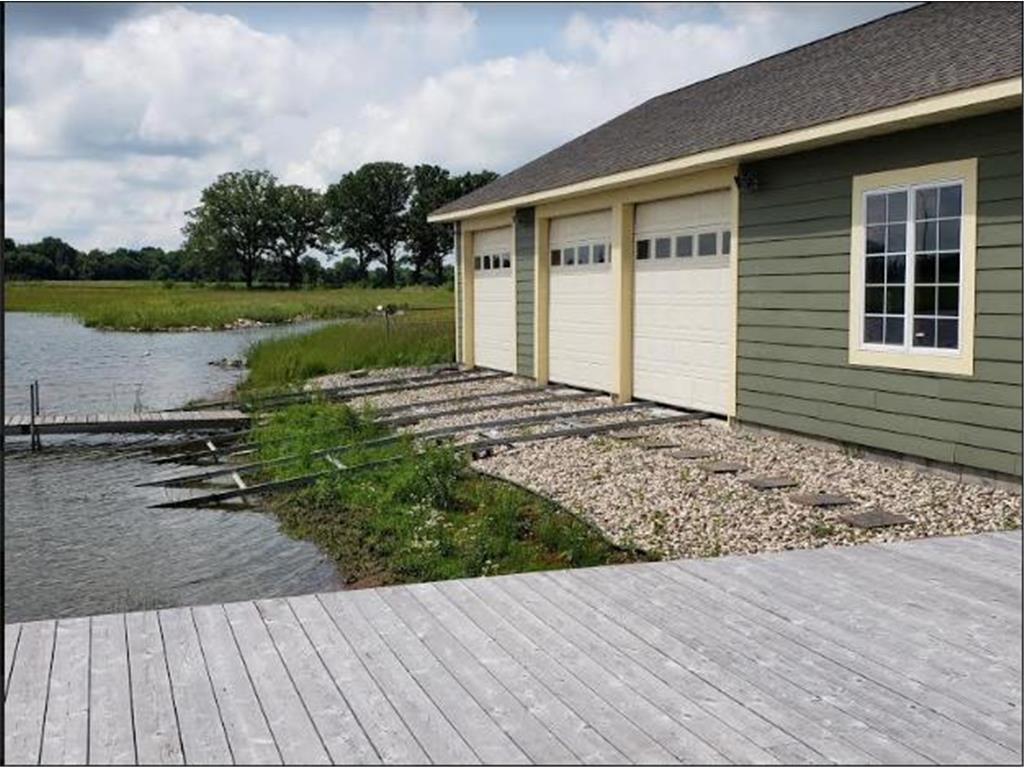 830 Beach Ball Lane Property Photo 3