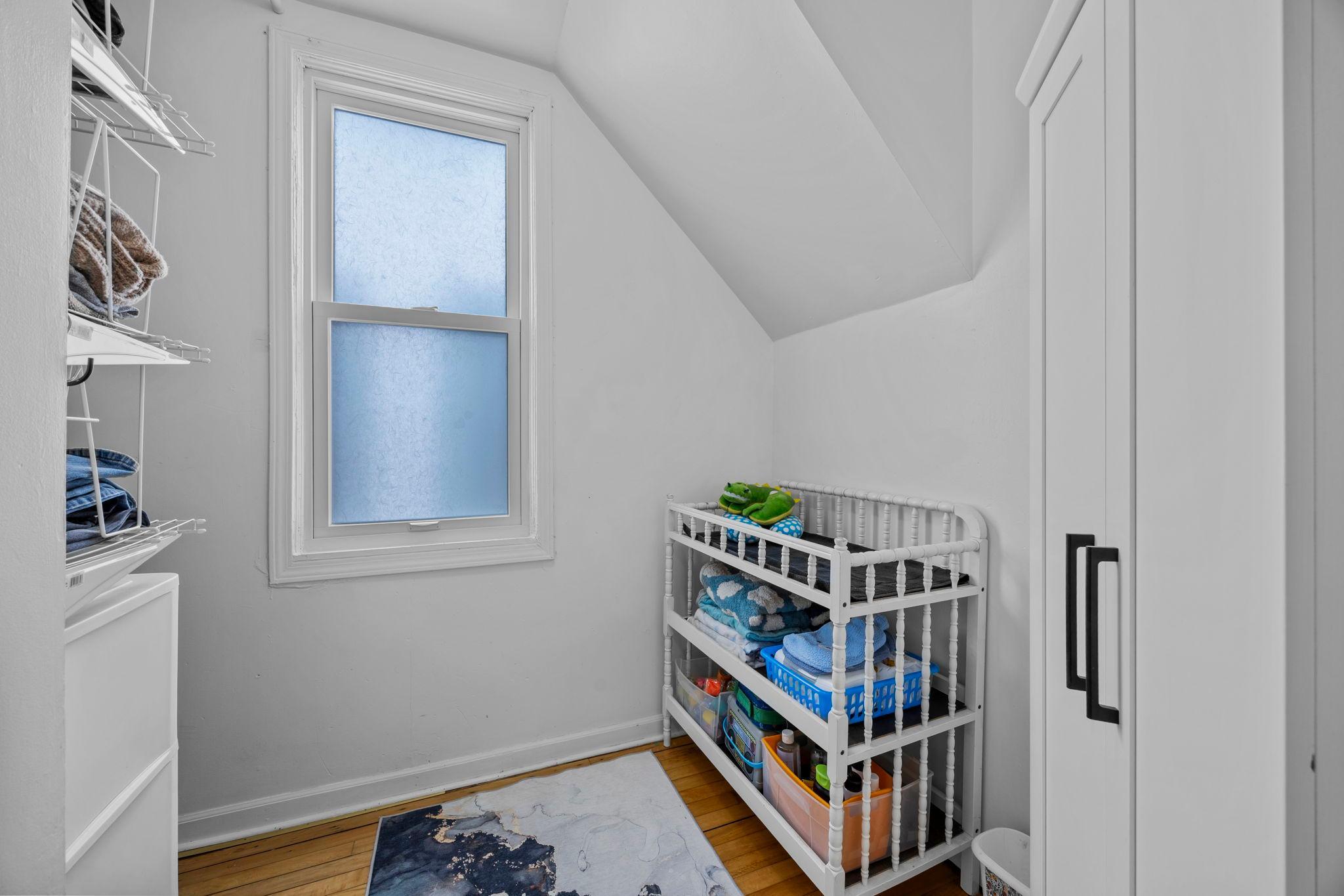 441 View Street Property Photo 11
