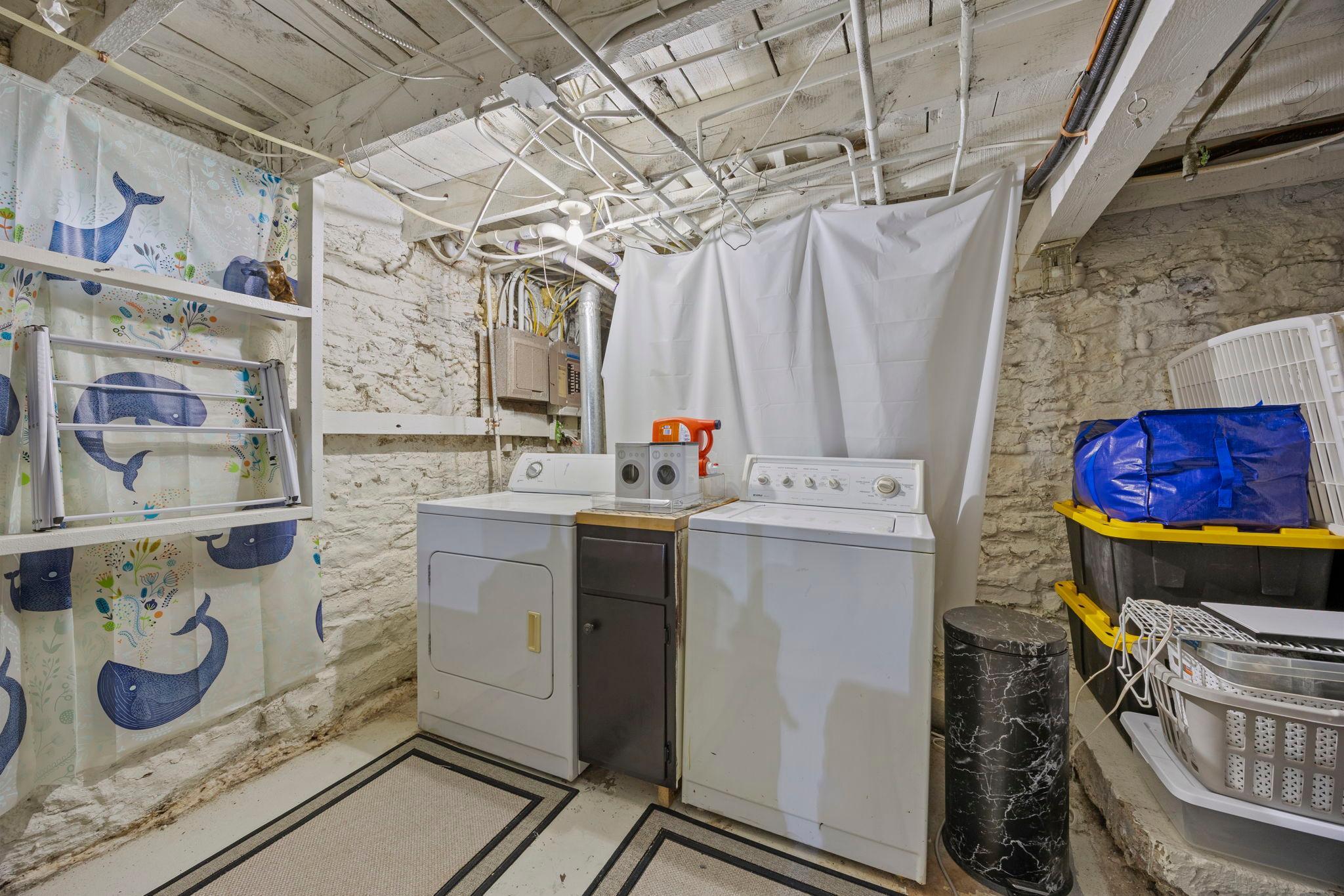 441 View Street Property Photo 23