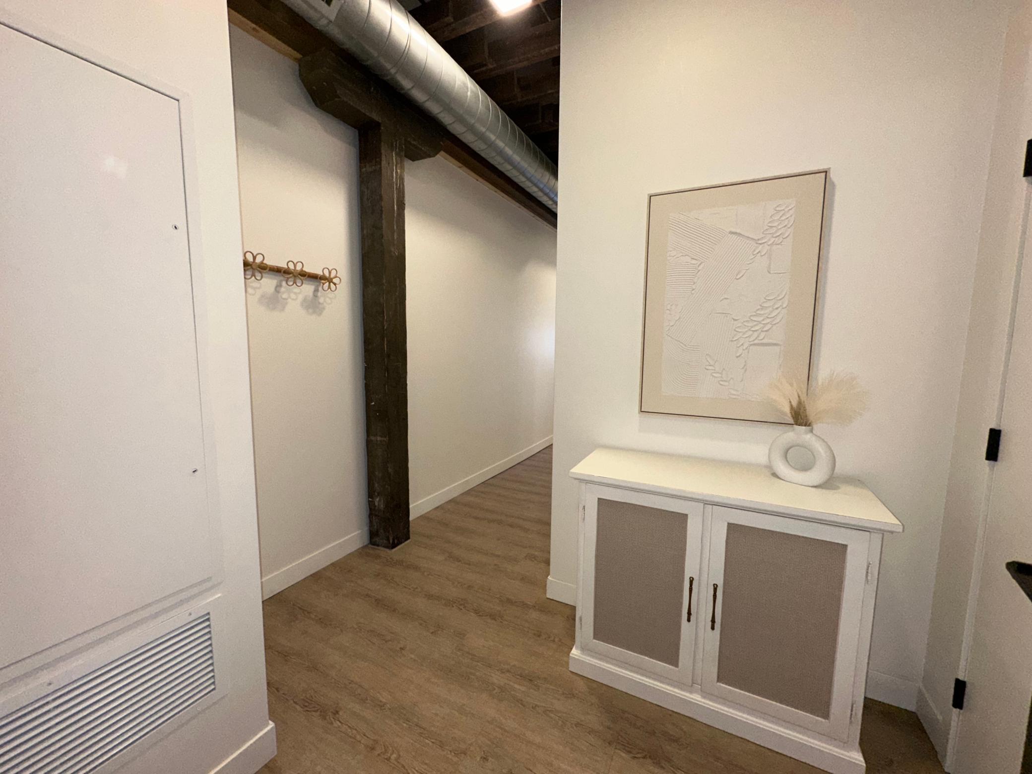 117 Broadway N 301 Property Photo 4