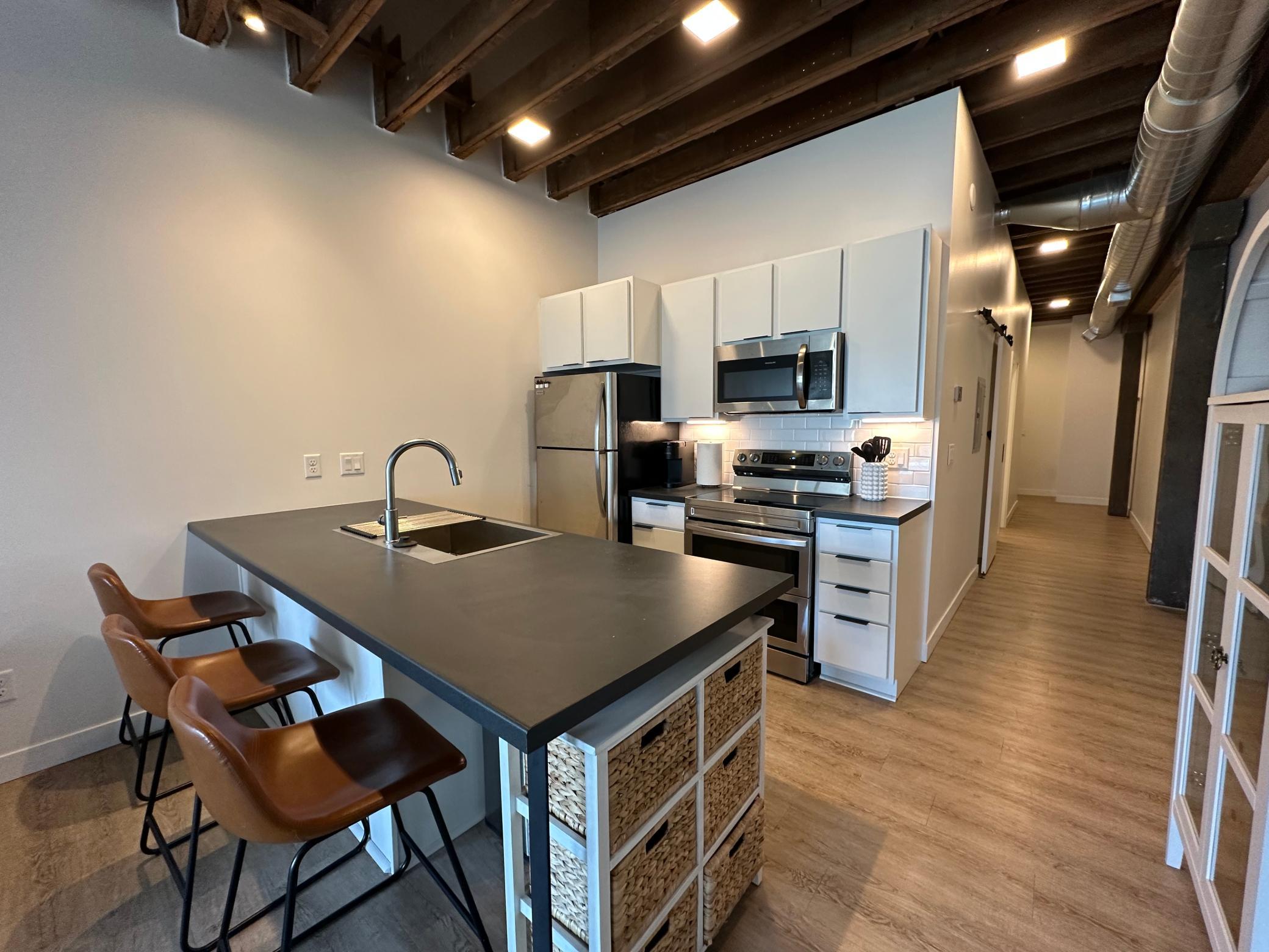 117 Broadway N 301 Property Photo 10