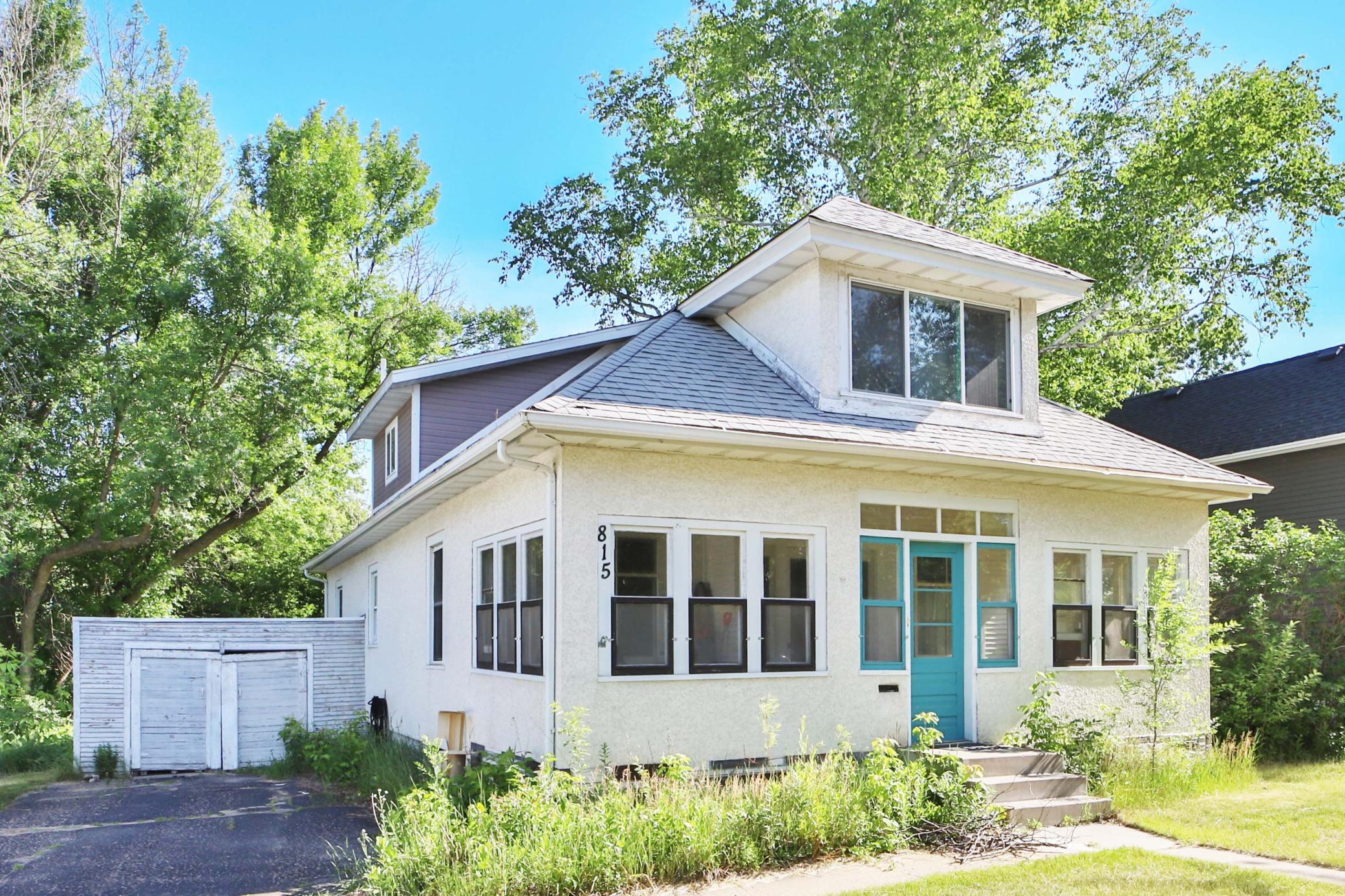 815 Rosewood Street Property Photo 1