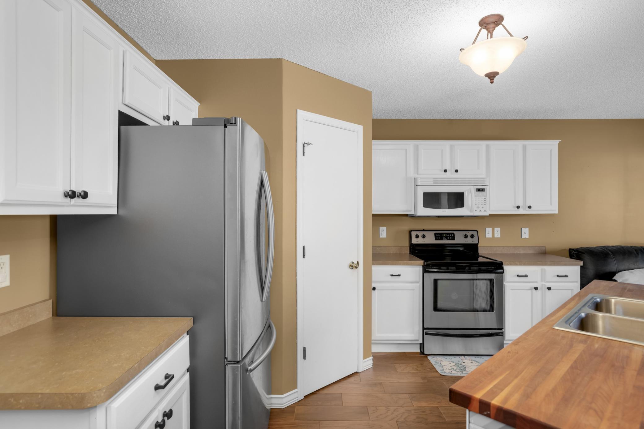 20082 Cabrilla Way Property Photo 9