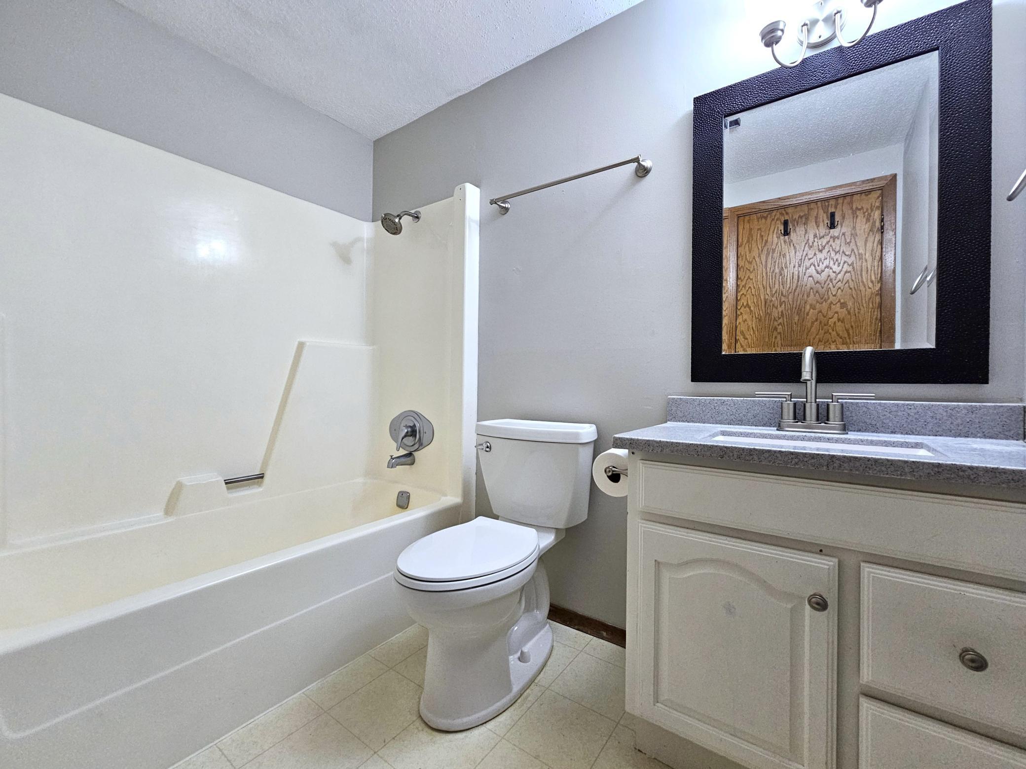 17132 River Oaks Boulevard Property Photo 22